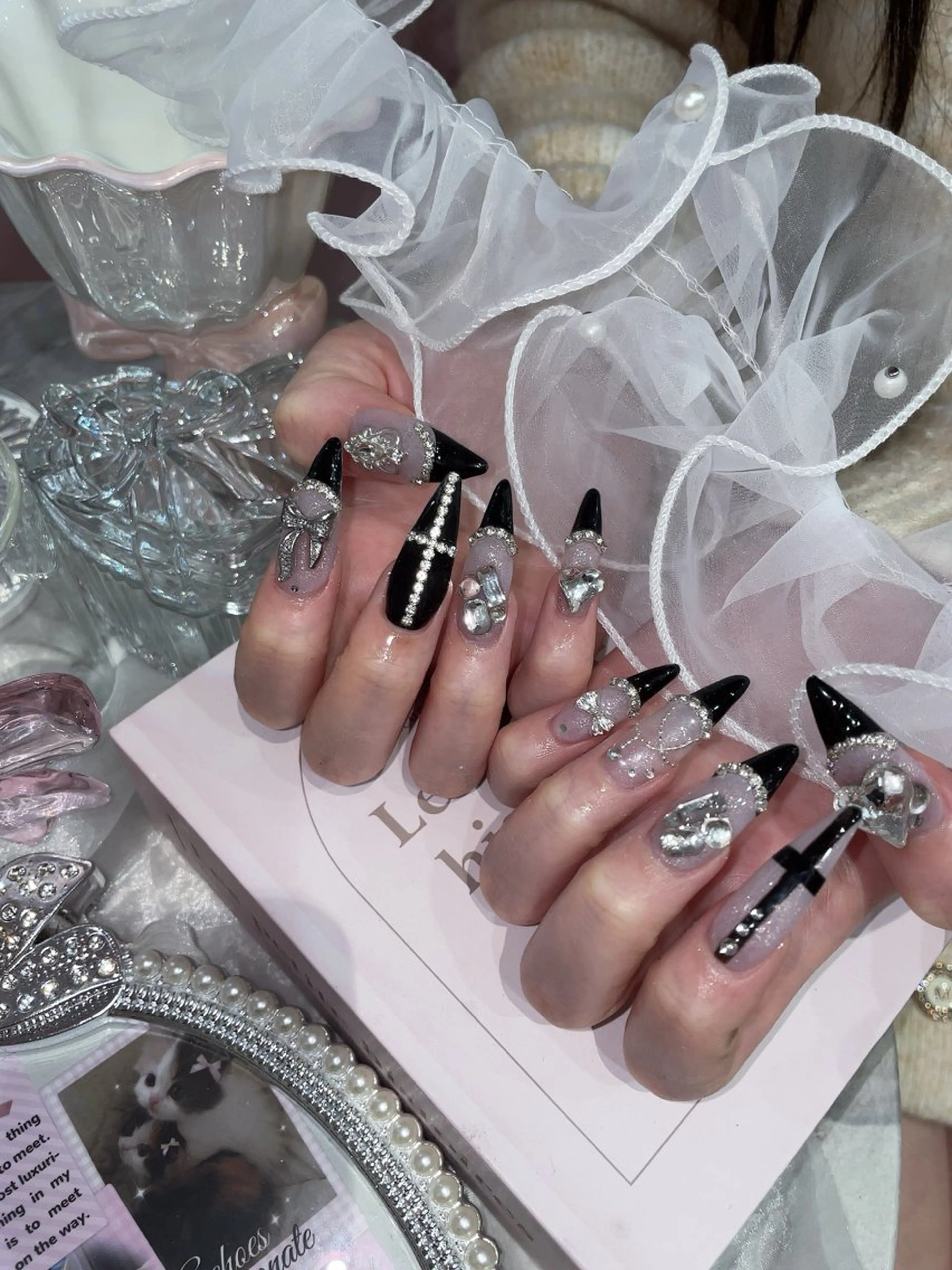 ネイル ハート リボン ハンドネイル 🫧3rdeye/ Y♡veil🫧のネイルデザイン