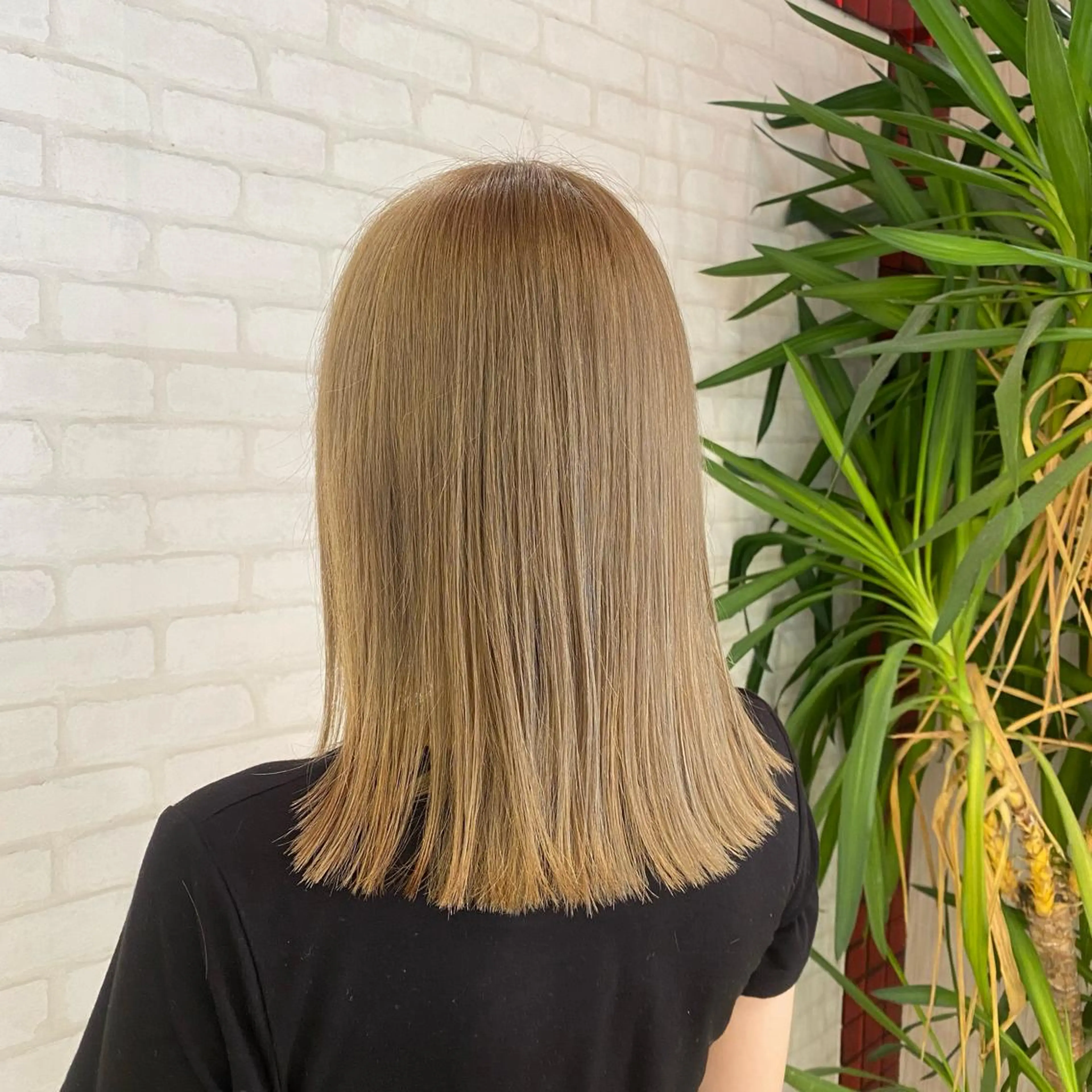 ミディアム カラー カット ヘアカラー トリートメント ノンダメージサロンBonheur銀座並木通り店所属・ULTOWA/銀座 ERIのヘアスタイル
