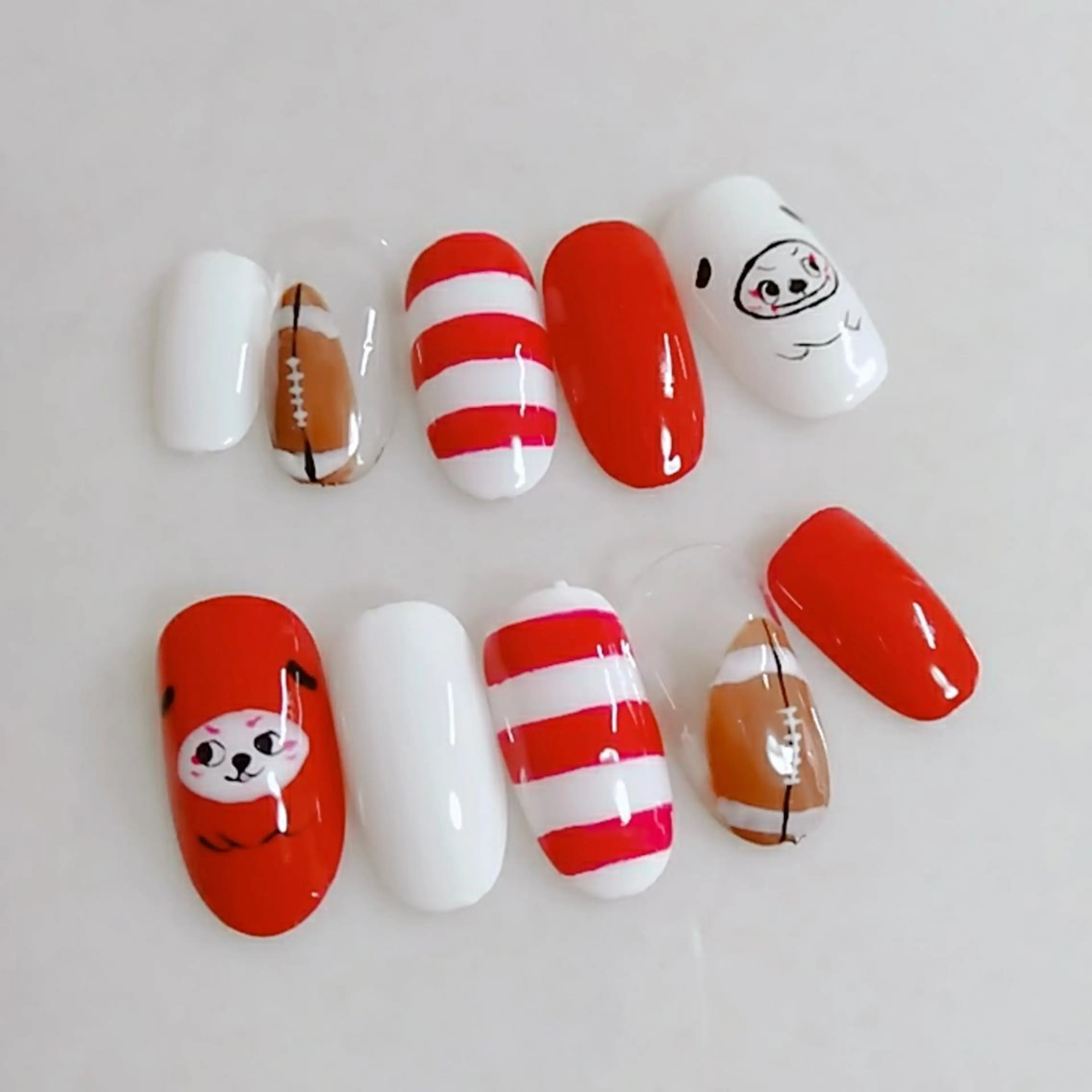 ネイル 爪工房ぱるっこ所属・川岡 香を里のネイルデザイン