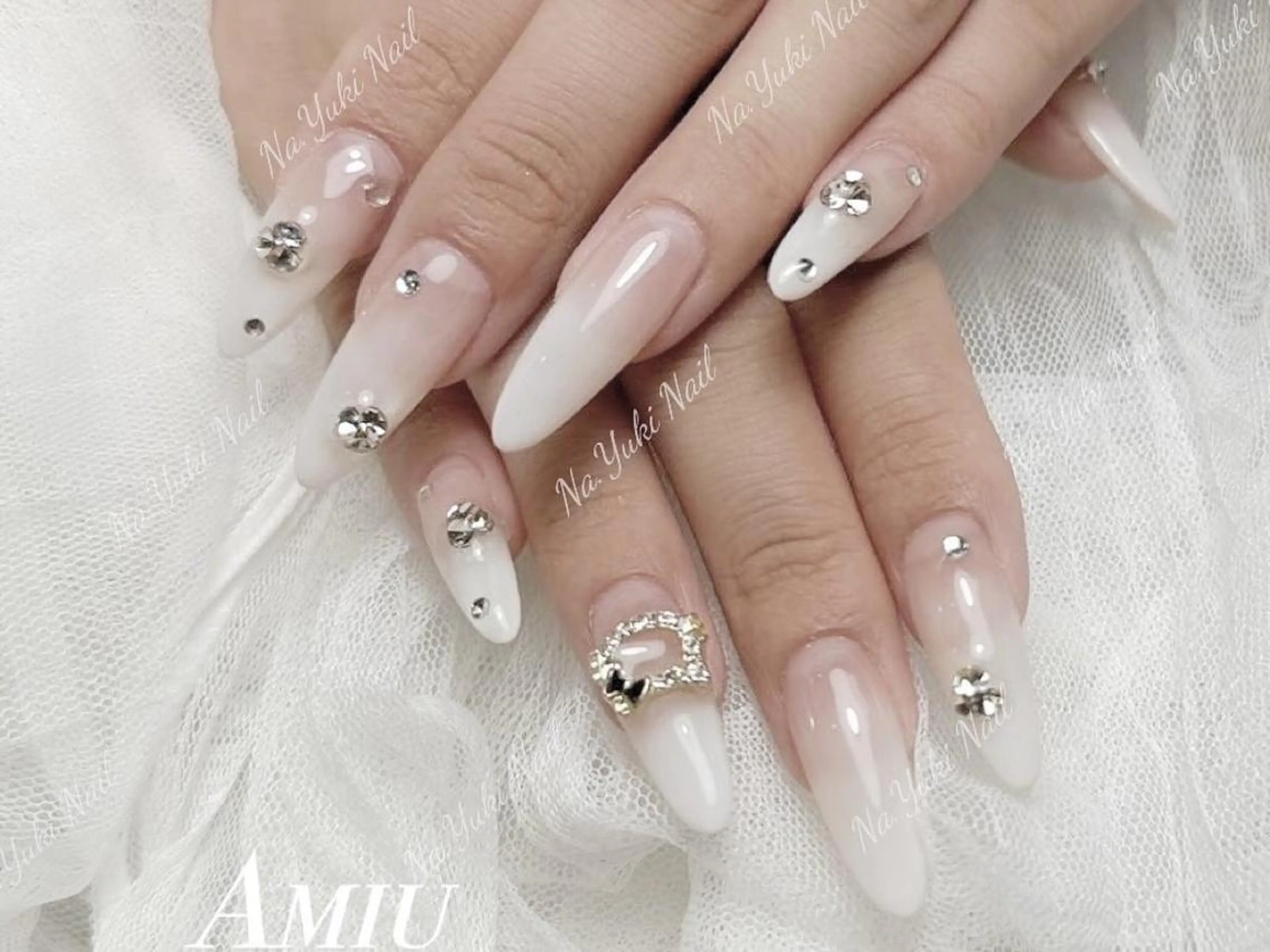 ネイル Queenie 🦋のネイルデザイン