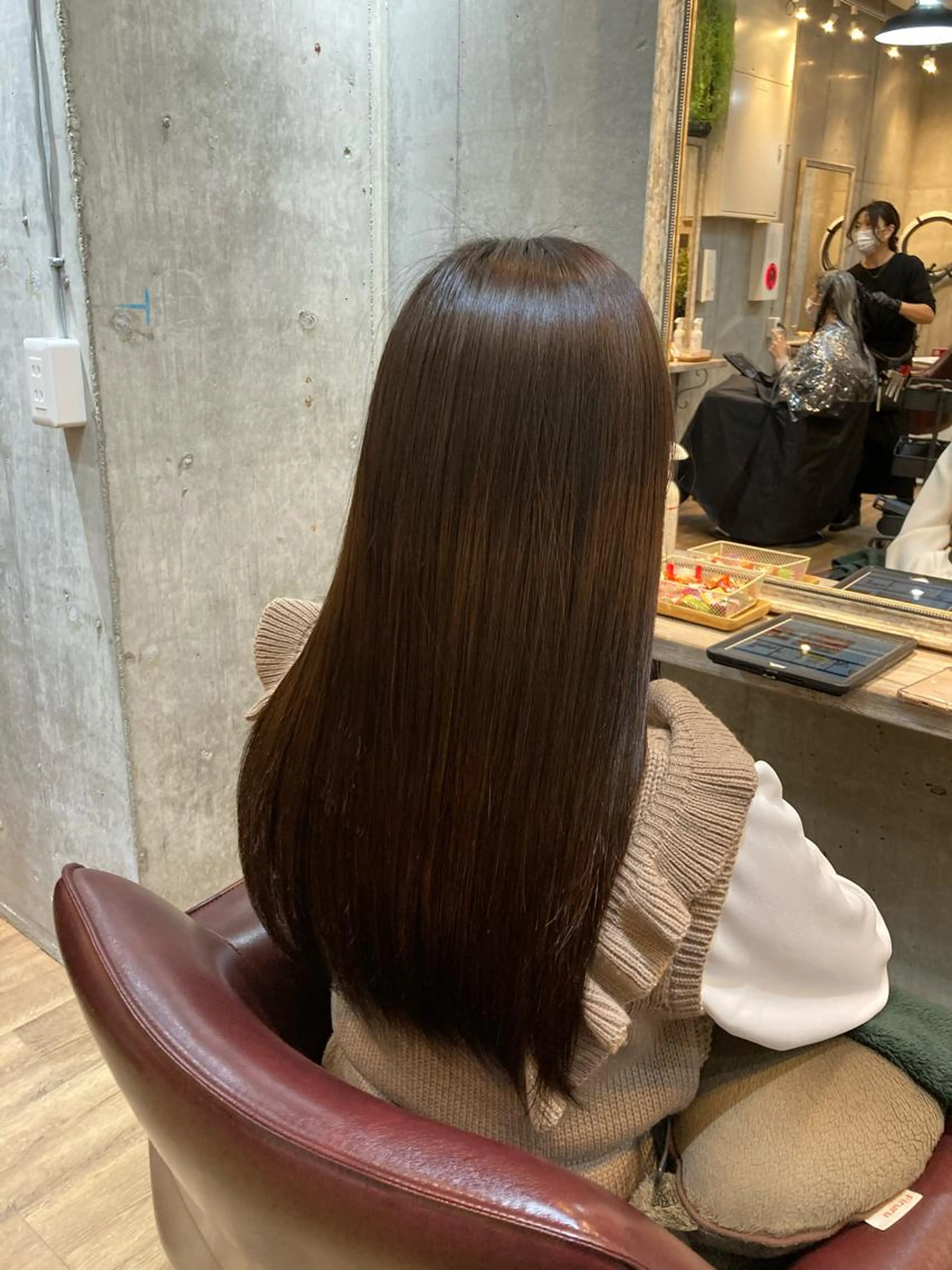 【平日限定】美髪縮毛矯正+リタッチカラー+3stepトリートメント💇‍♀️✨の写真
