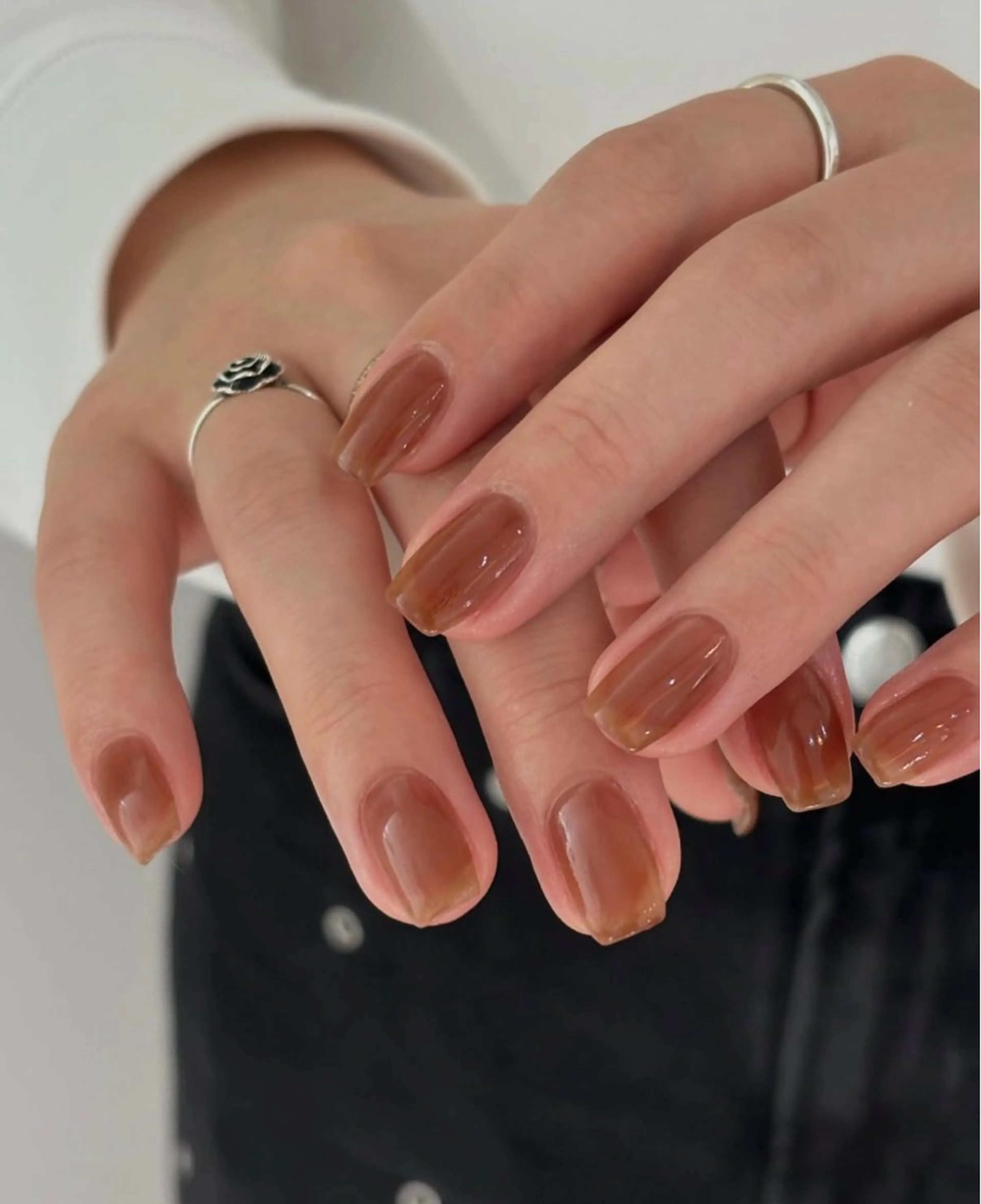 ネイル ニュアンスネイル ワンカラーネイル mer fudge所属・mer-fudge- shioriのネイルデザイン