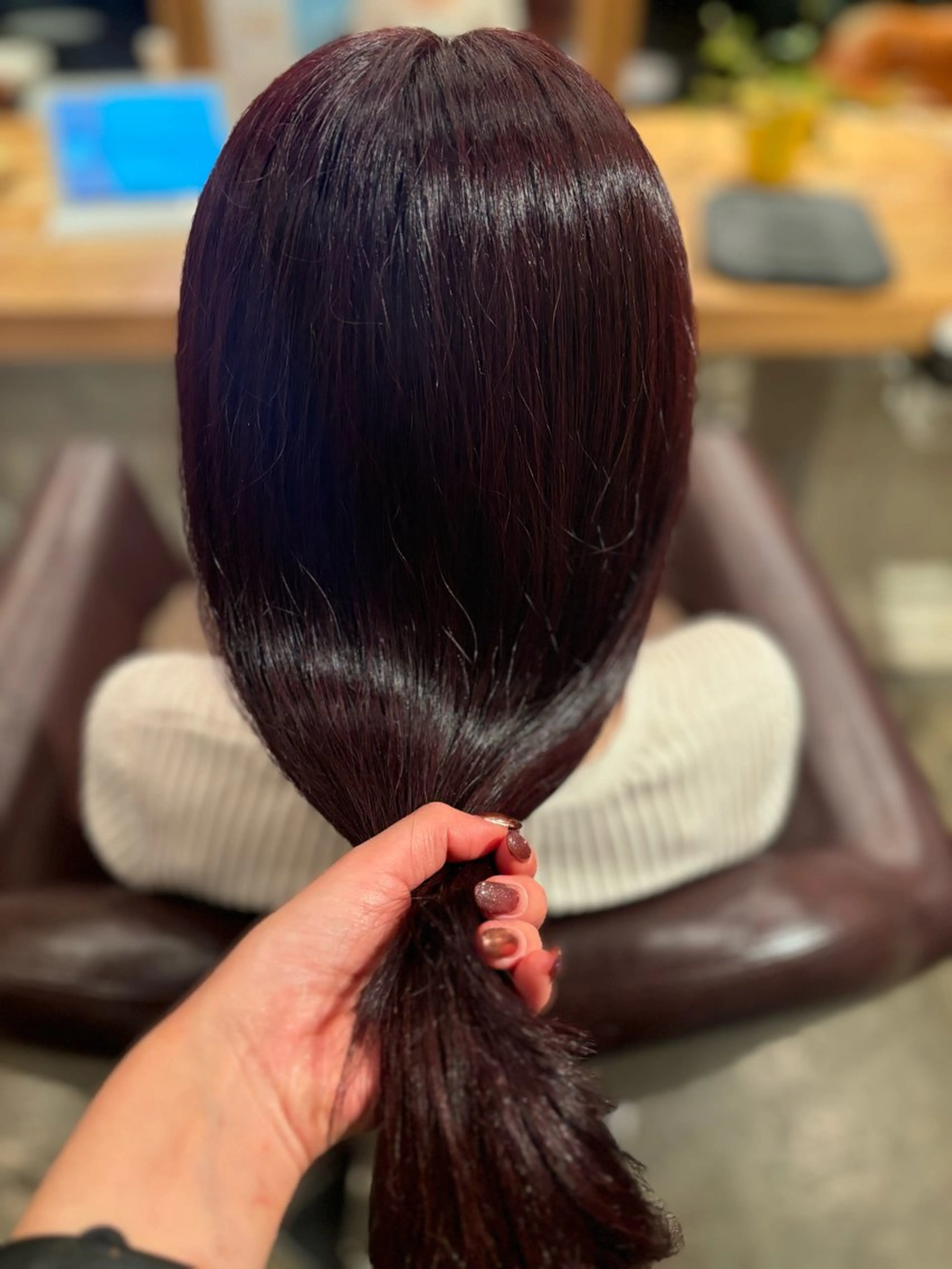 ロング カラー 髪質改善カラー ベージュ🤎YUMEのヘアスタイル