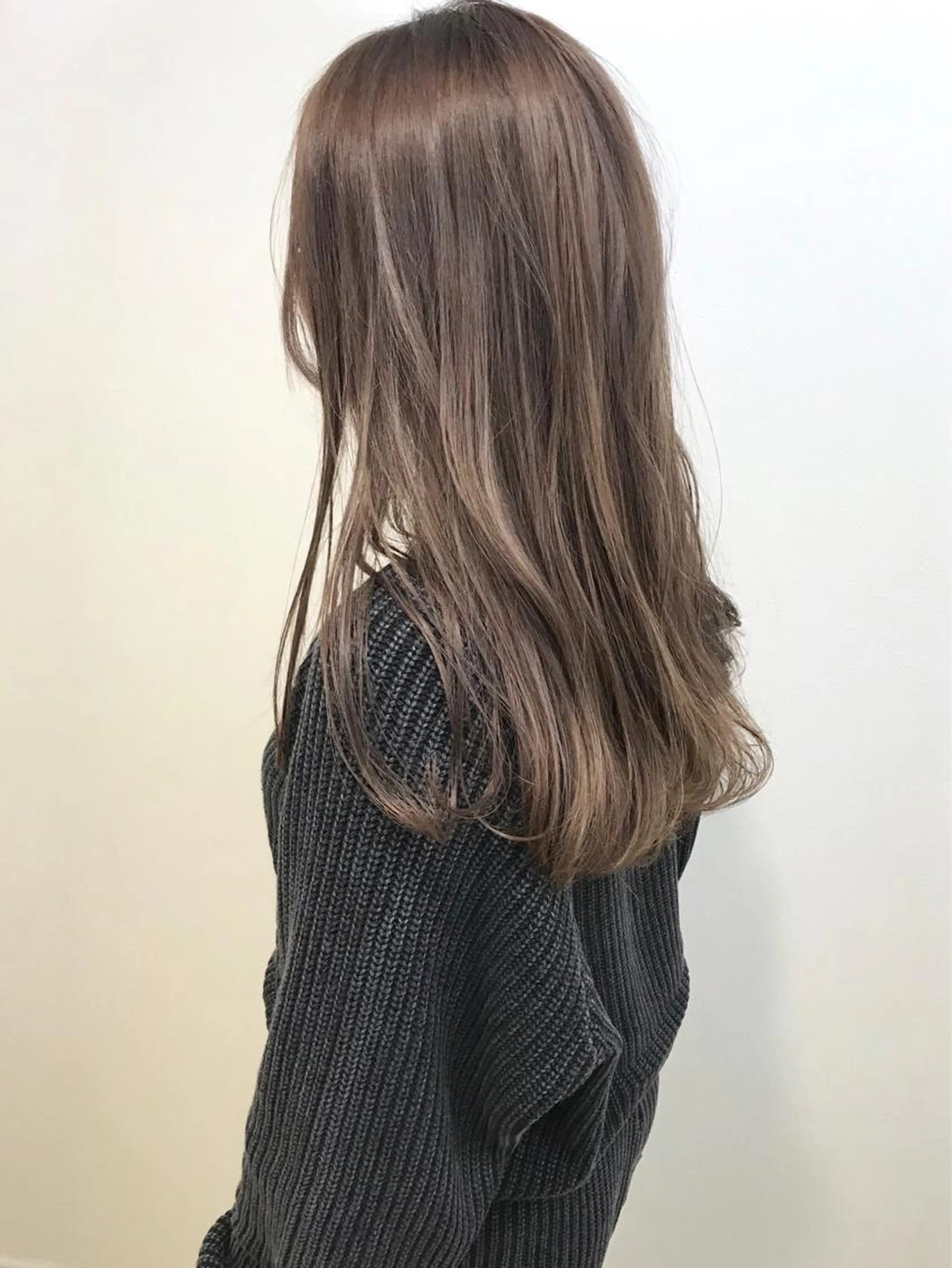 カット+トリートメント入りダメージレスカラーの写真