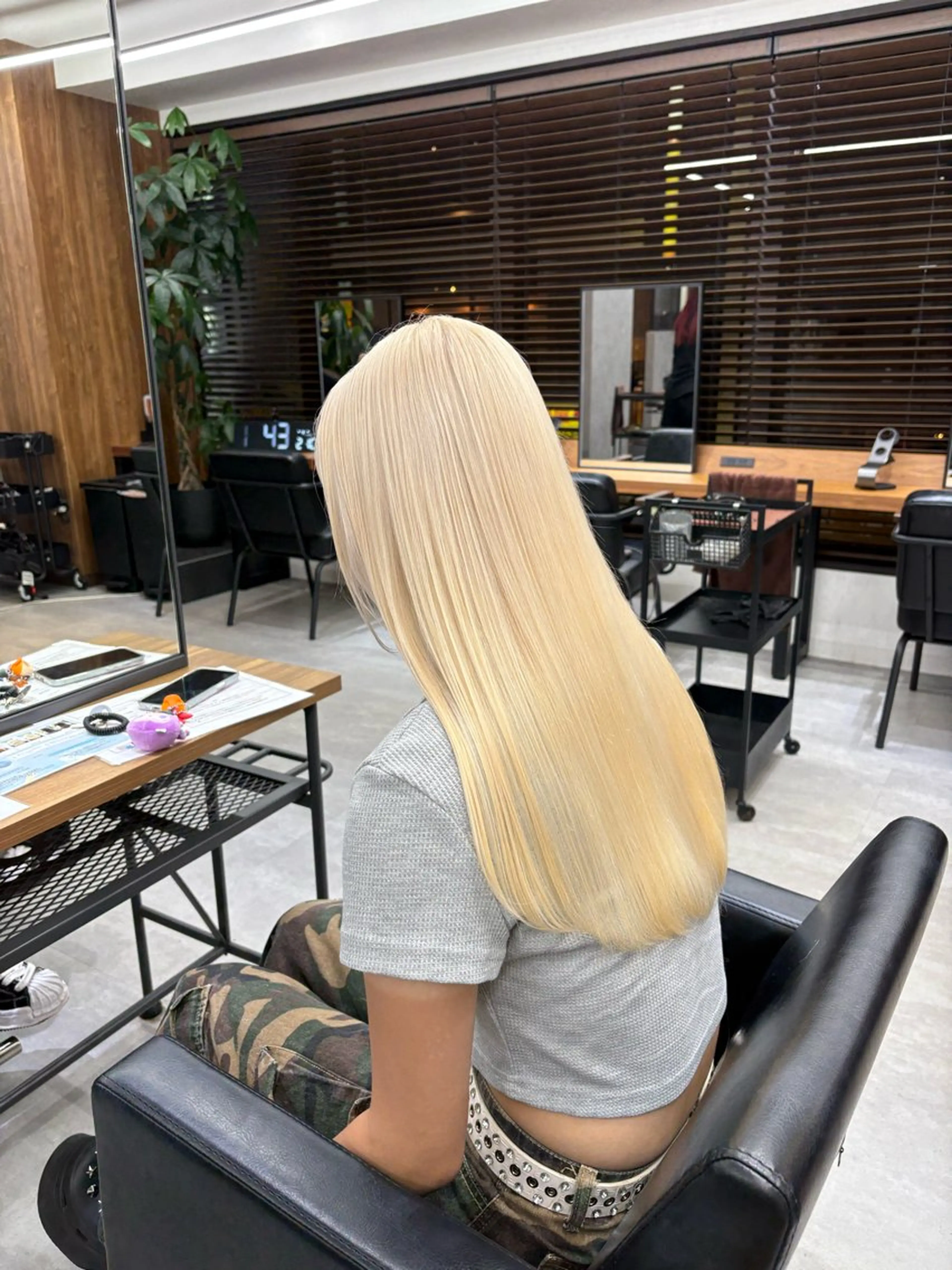 ロング ヘアカラー ENA💗ハイトーン /エクステ💗のヘアスタイル