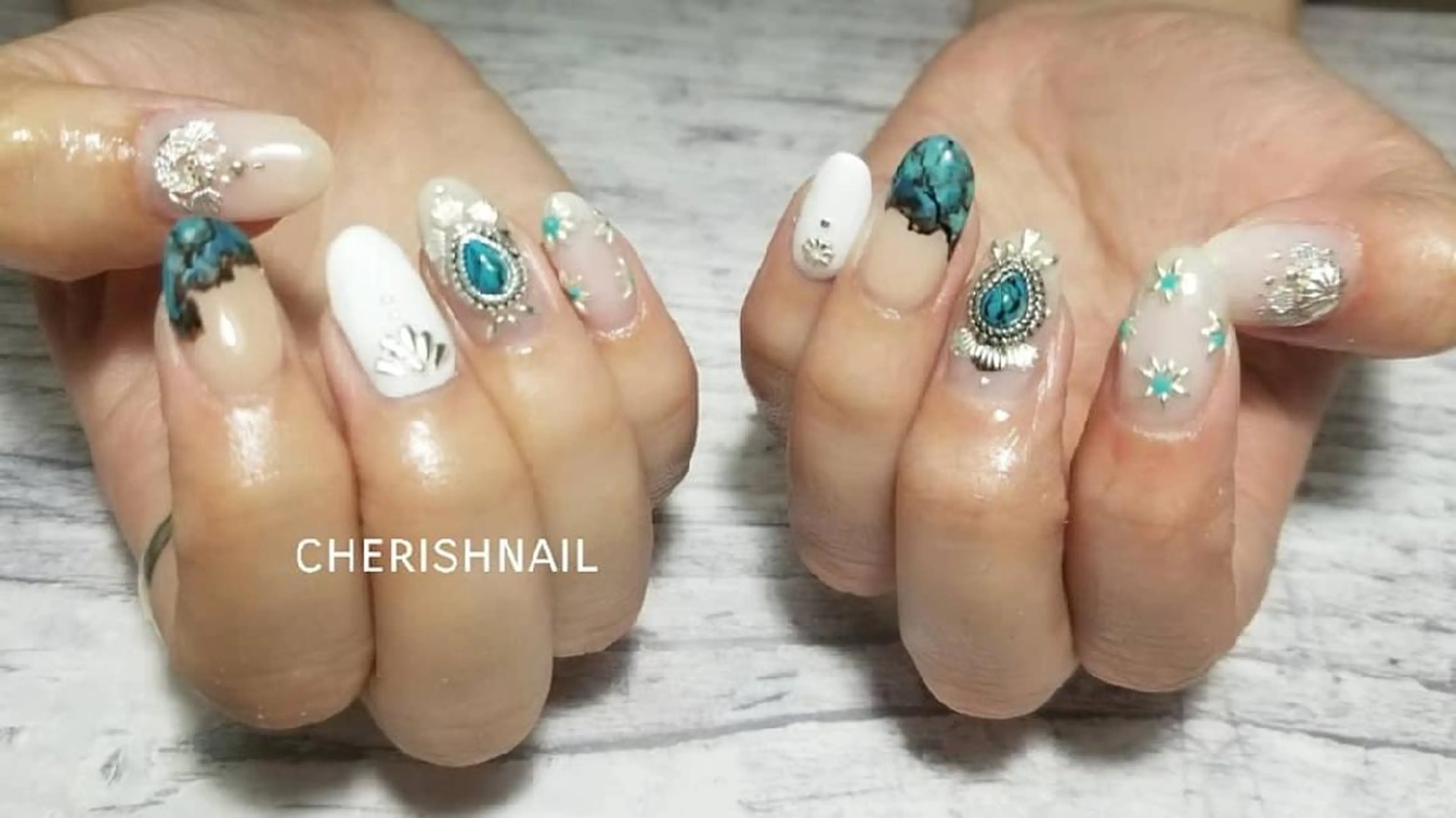 ネイル CHERISH NAILのネイルデザイン