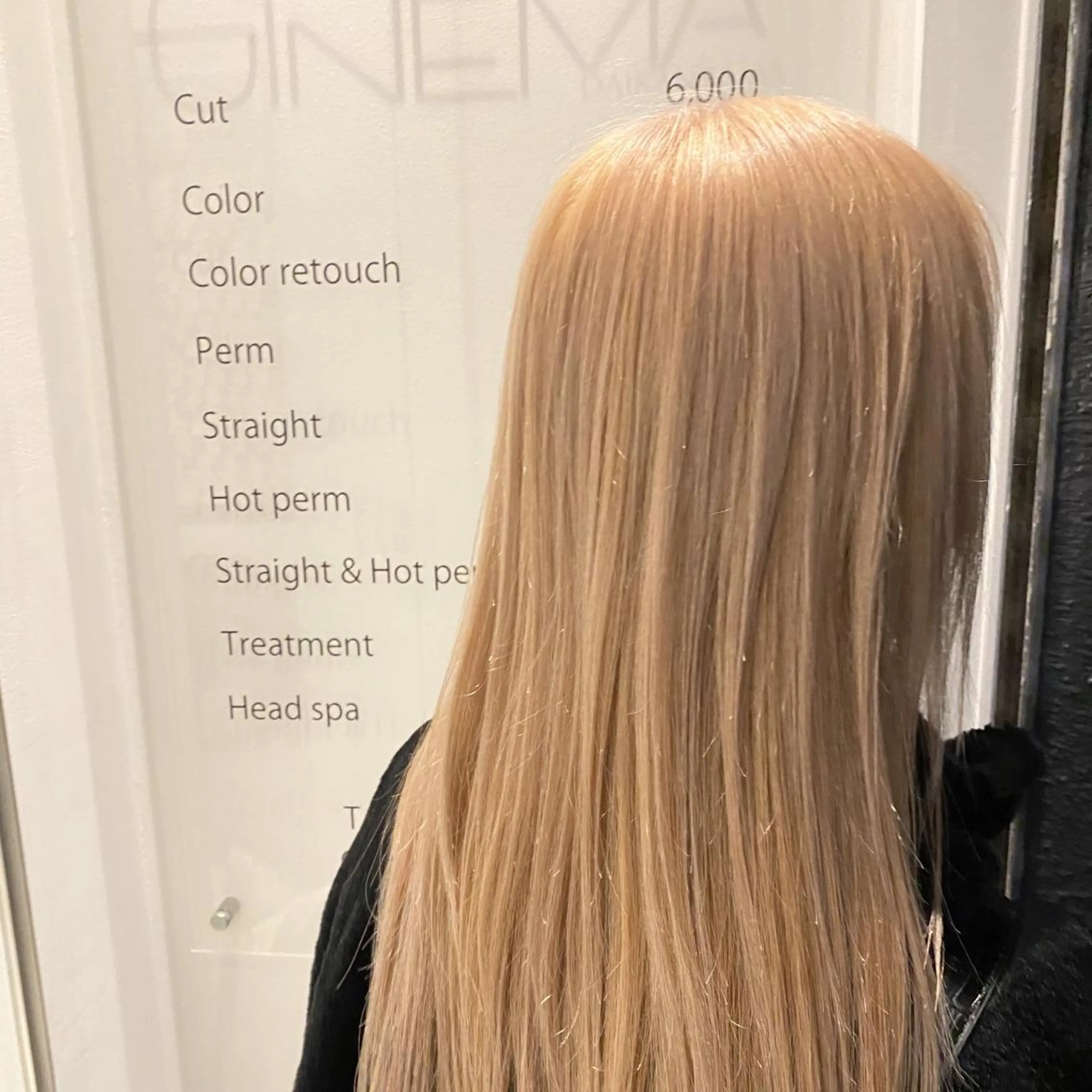 セミロング 外国人風カラー CiNEMA daikanyama所属・透明感カラー🫧 今泉健太のヘアスタイル