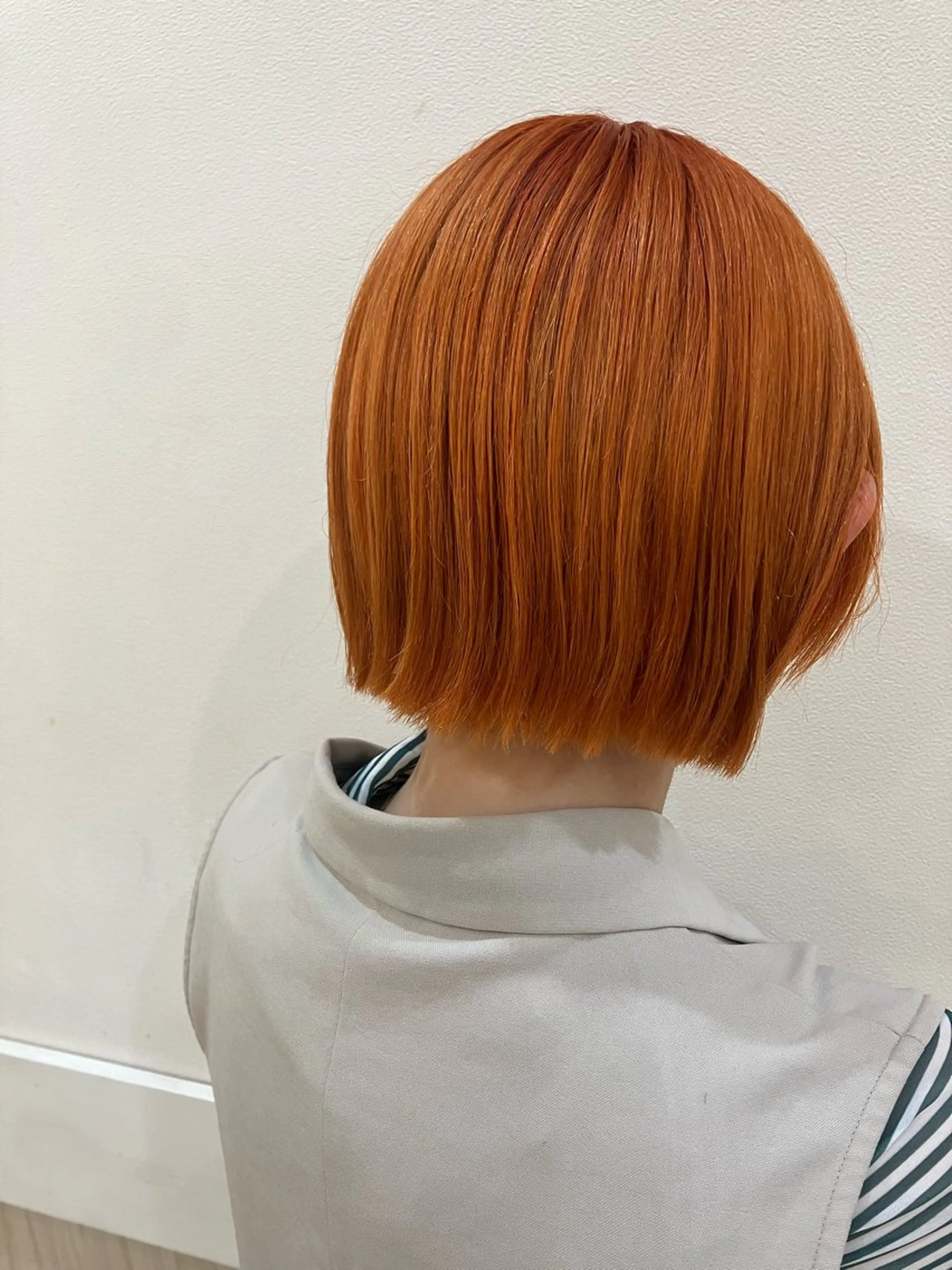 ショート ヘアカラー yukari 艶髪ヘアのヘアスタイル