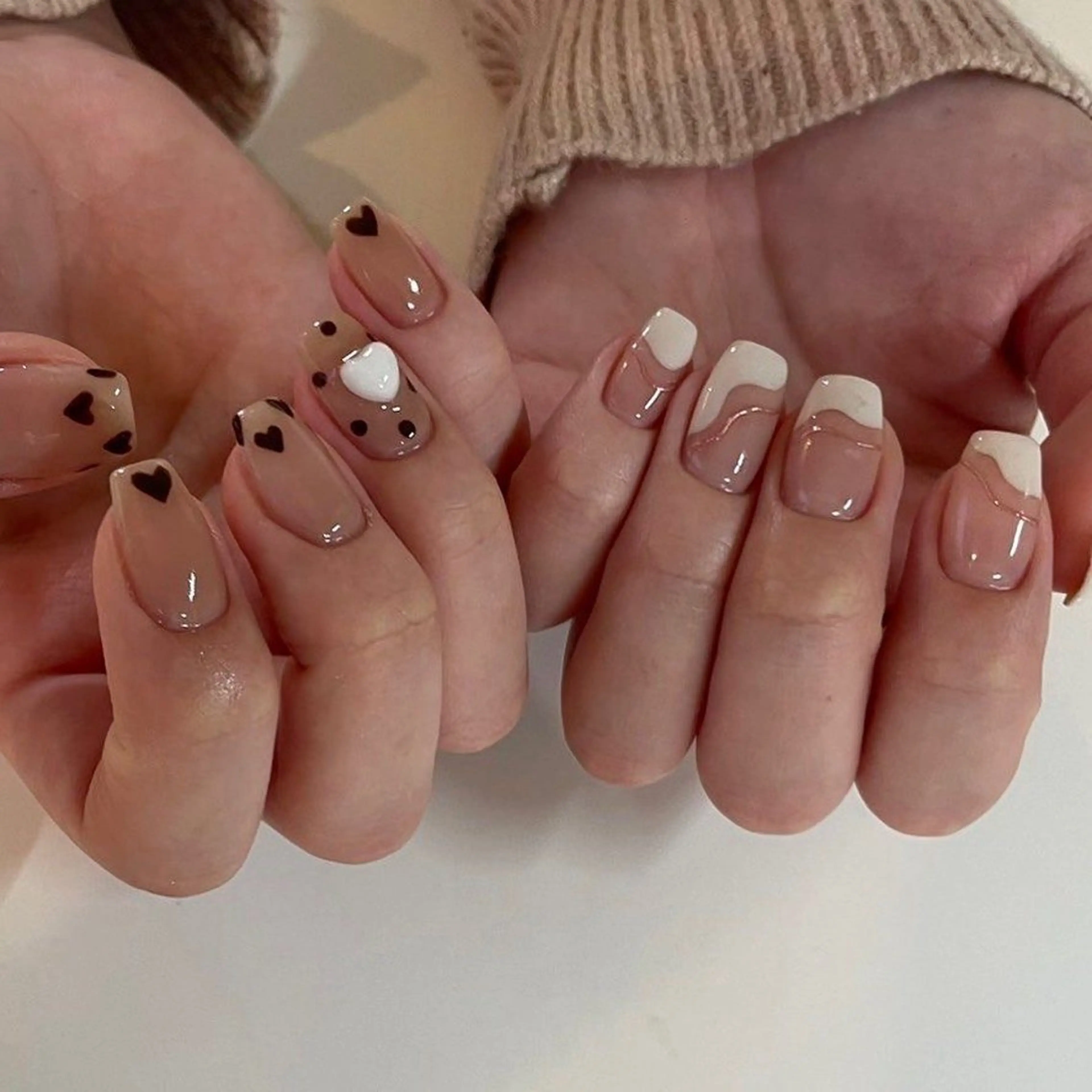 ネイル 長さ出し フレンチネイル グラデーション 卒業式 マグネットネイル ハンドネイル MIHANA NAILのネイルデザイン