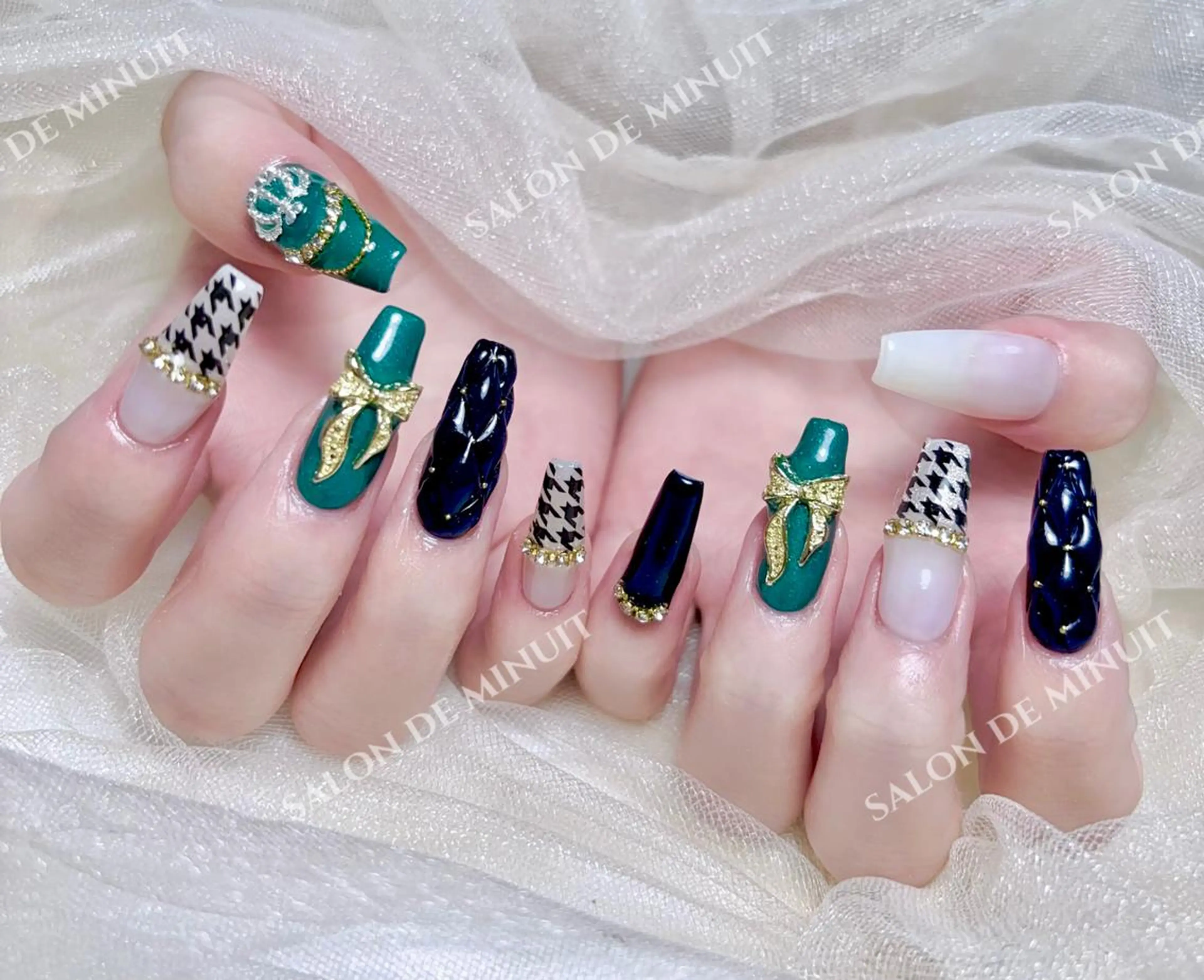 ネイル ハンドネイル ハンドケア Salon de Minuit🦩のネイルデザイン
