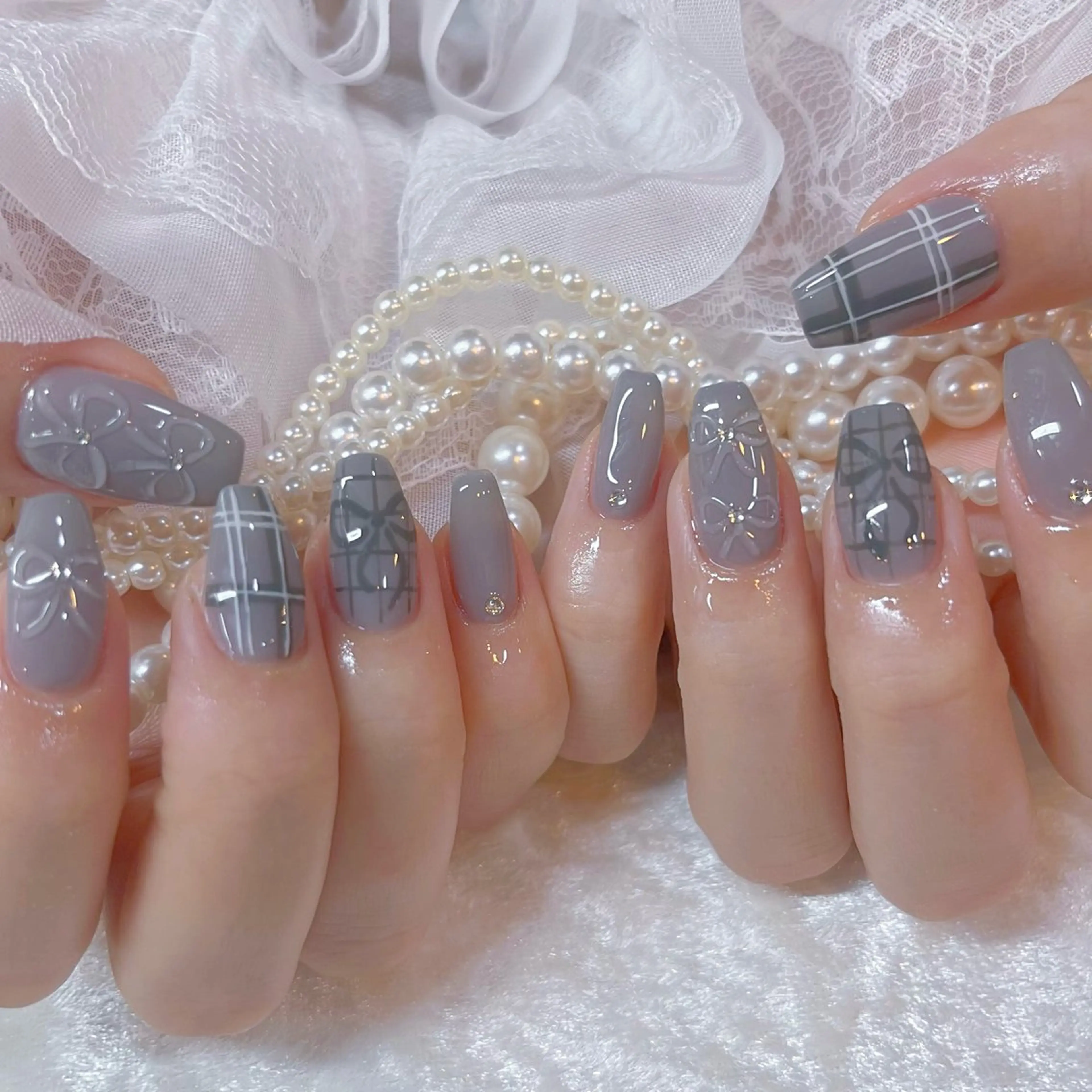 ネイル ハンドネイル Maya 🧊🫧‪のネイルデザイン