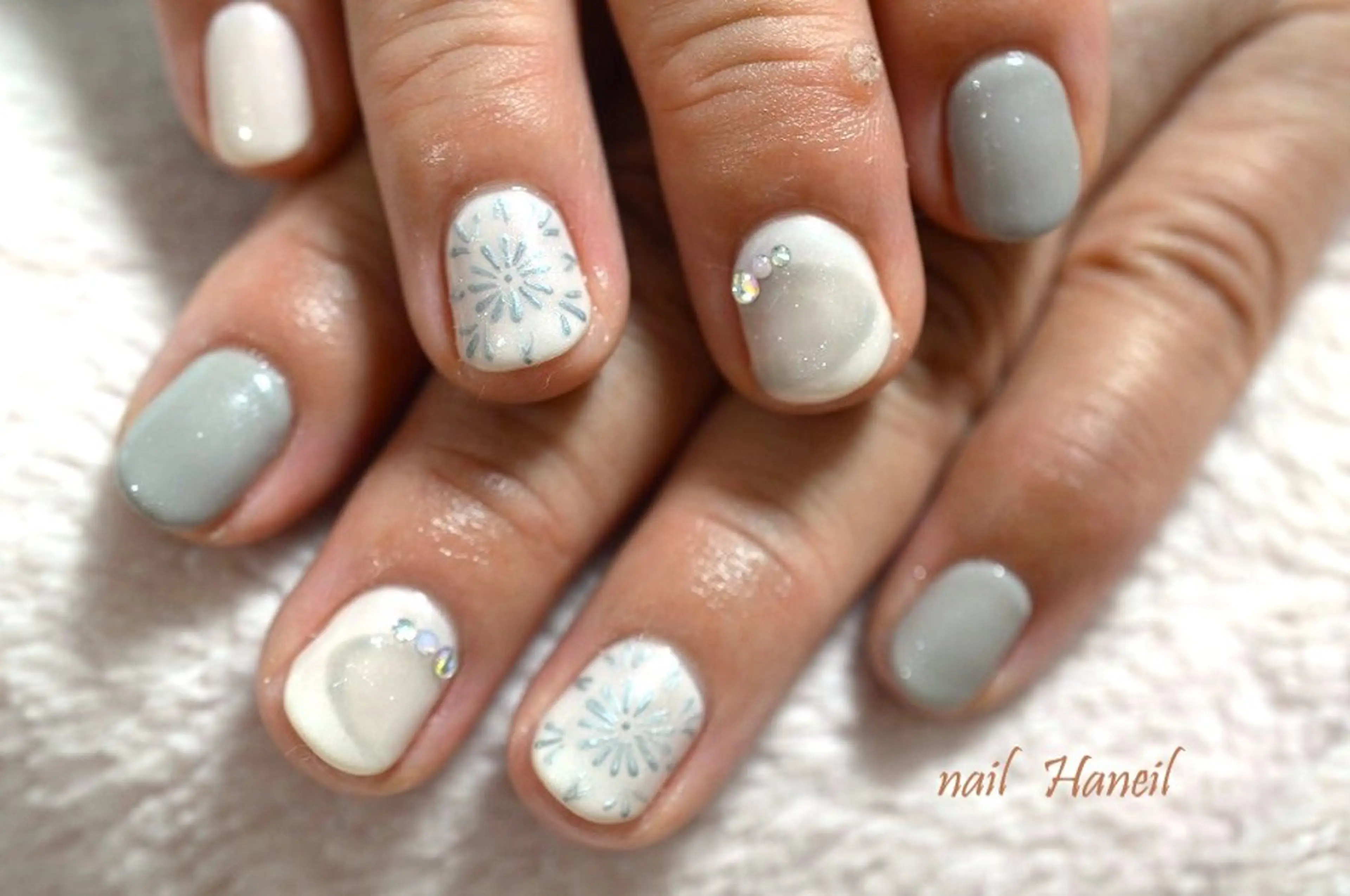 ネイル アートネイル フレンチネイル ジェルネイル オフィスネイル パラジェル ハンドネイル nail Haniel所属・半蔵門サロンハニエル 魅神 ちよのネイルデザイン