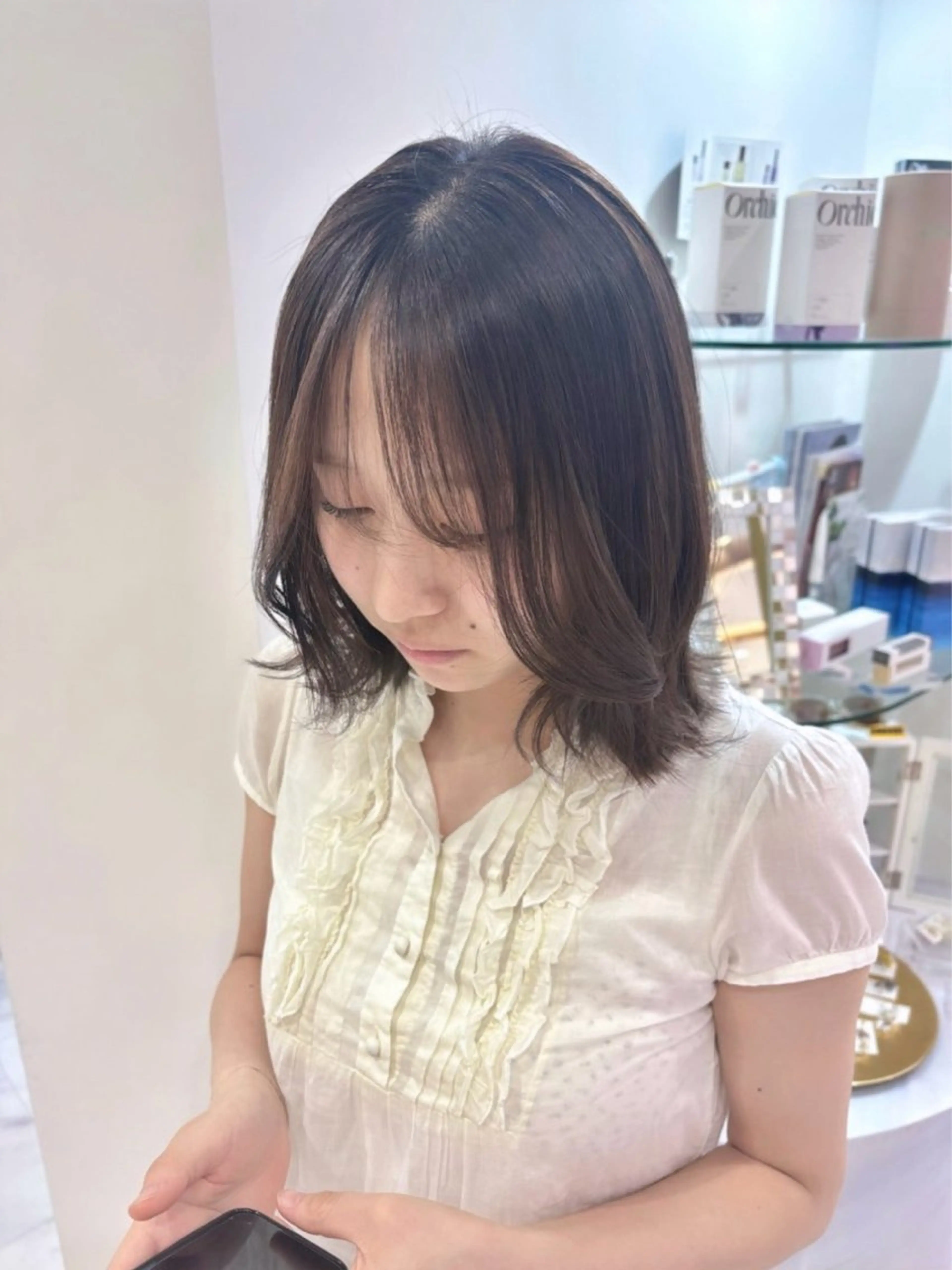 ミディアム カラー ヘアカラー MONA HARUNAのヘアスタイル