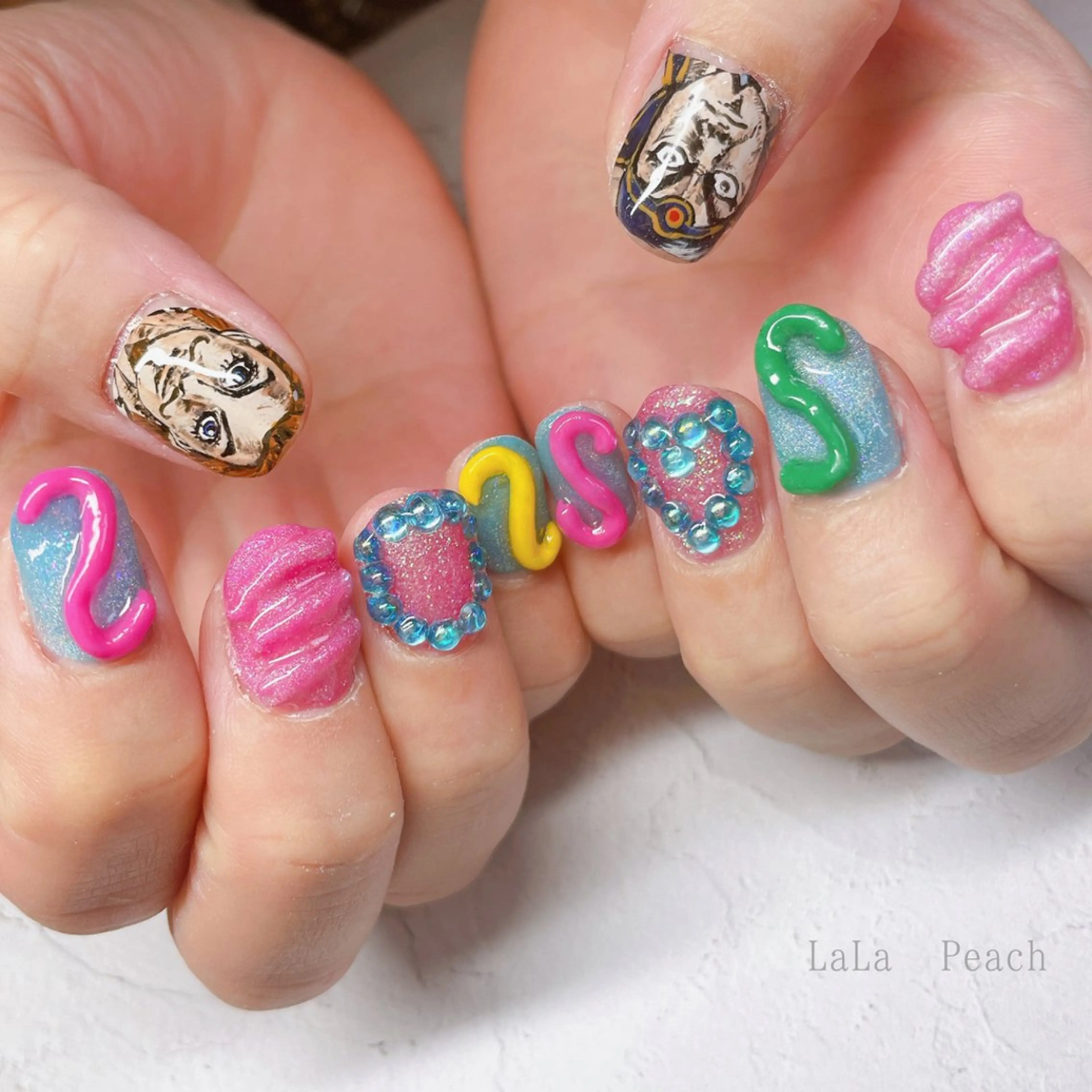 ネイル ジェルネイル ハンドネイル LaLa Peach 福岡のマツエク・マツパデザイン