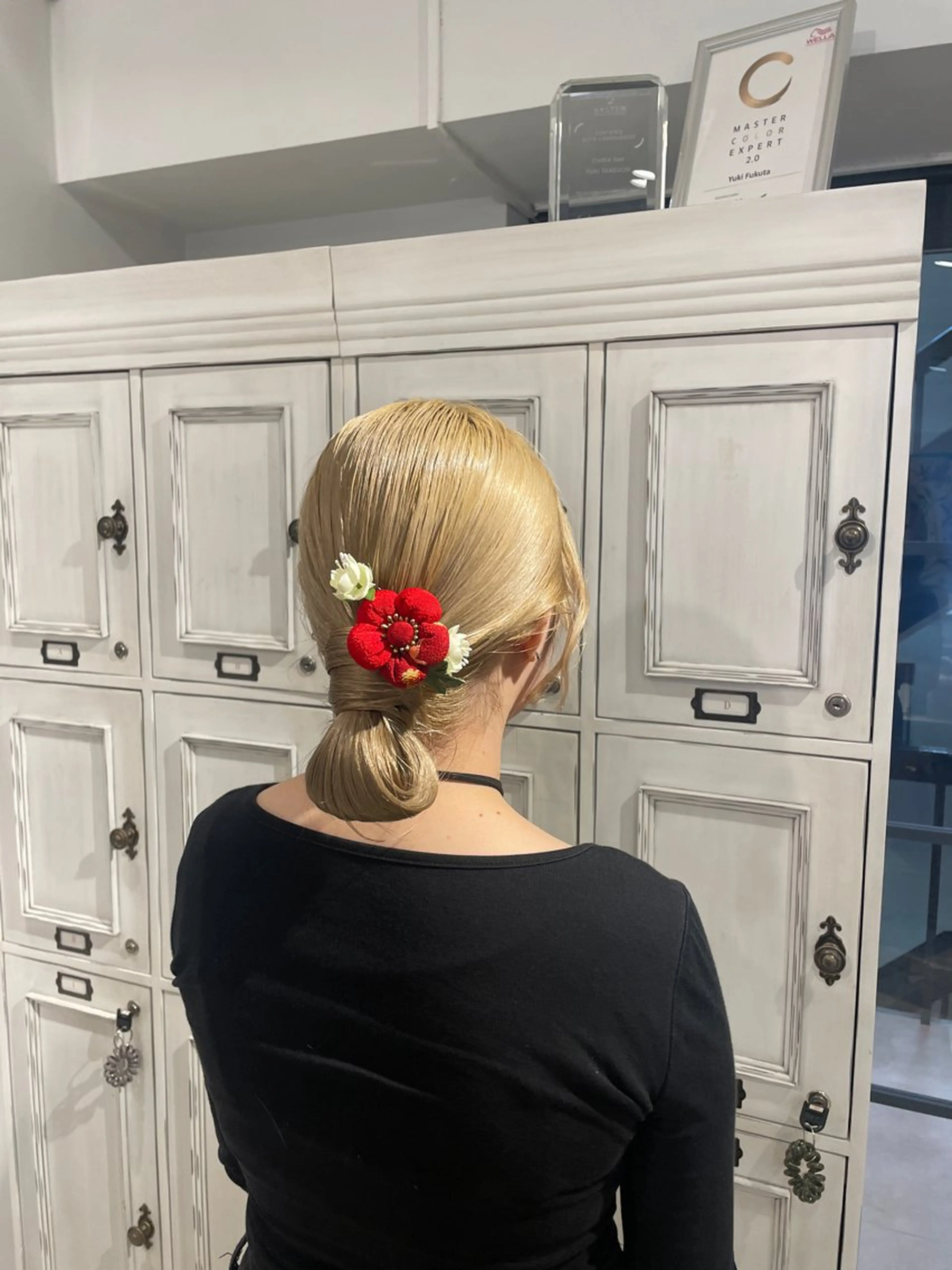 ロング ヘアアレンジ CreBiA🎀 ayaのマツエク・マツパデザイン