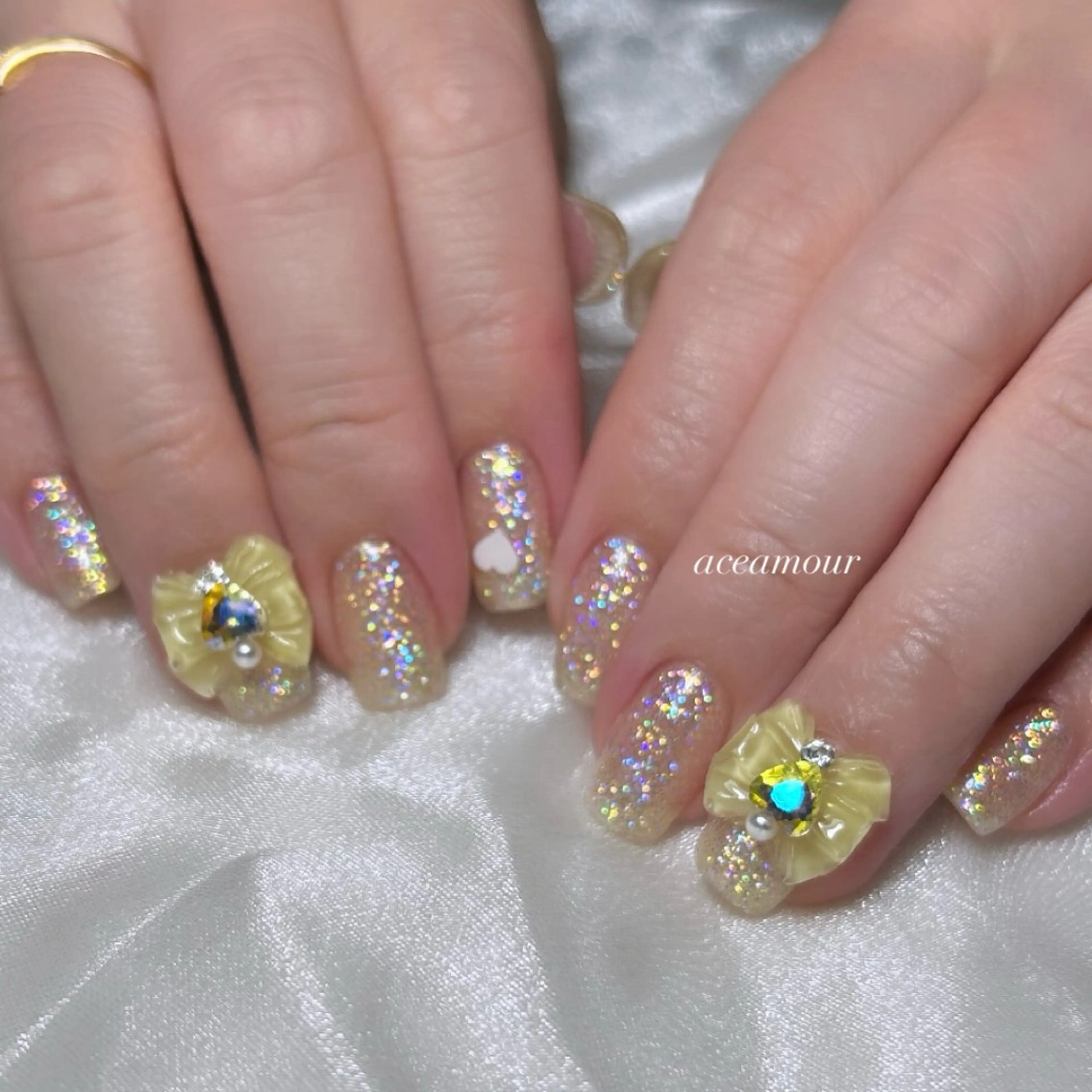 ネイル ラメ(グリッター) 持ち込み ネイル/耳つぼ /新ホワイトニングのネイルデザイン