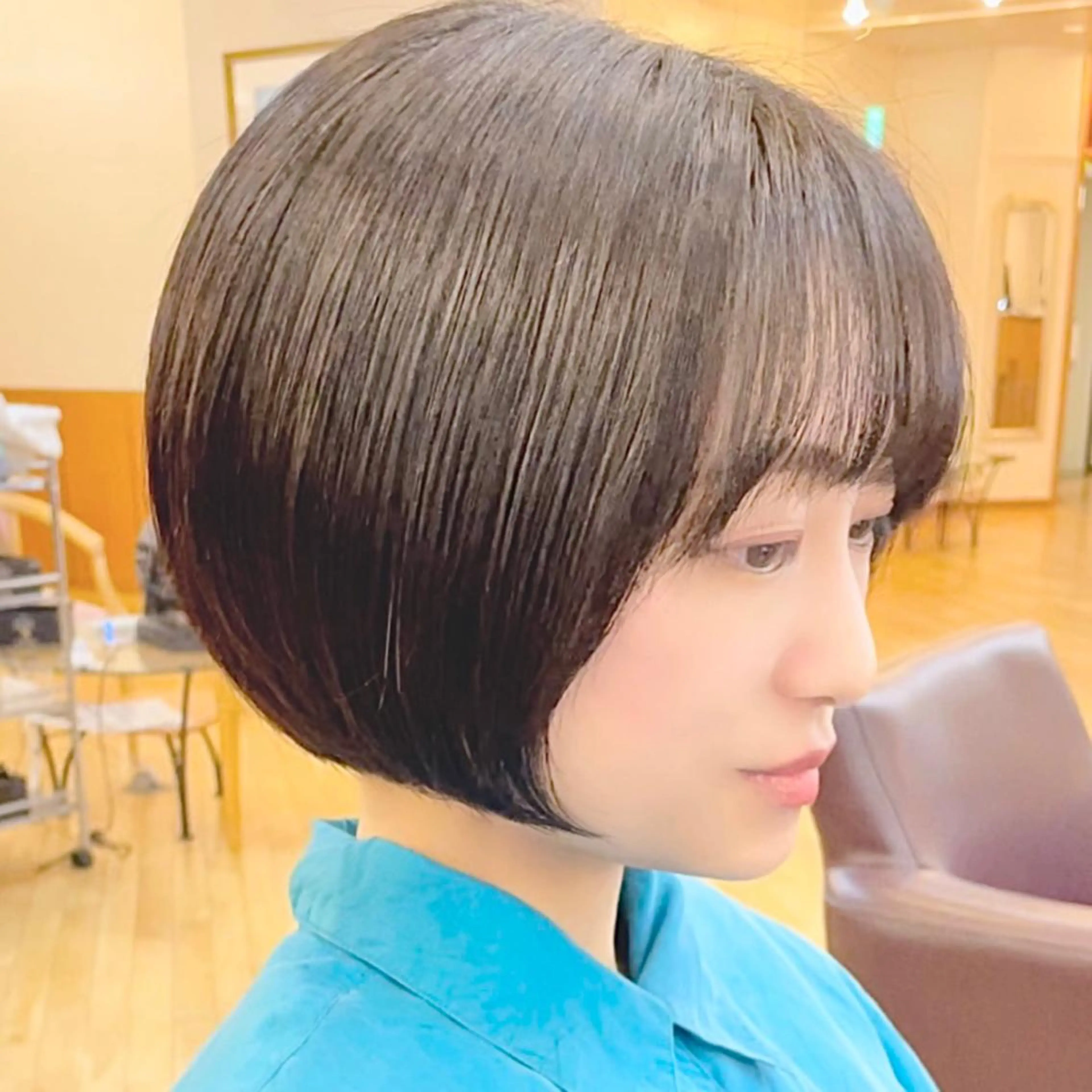セミロング カラー ヘアアレンジ キッズ 丸みショート ミストバング 黒髪 ブルーカラー ブルーブラック カット トリートメント さわ きょうすけ/ ボブ髪質改善ショートのヘアスタイル