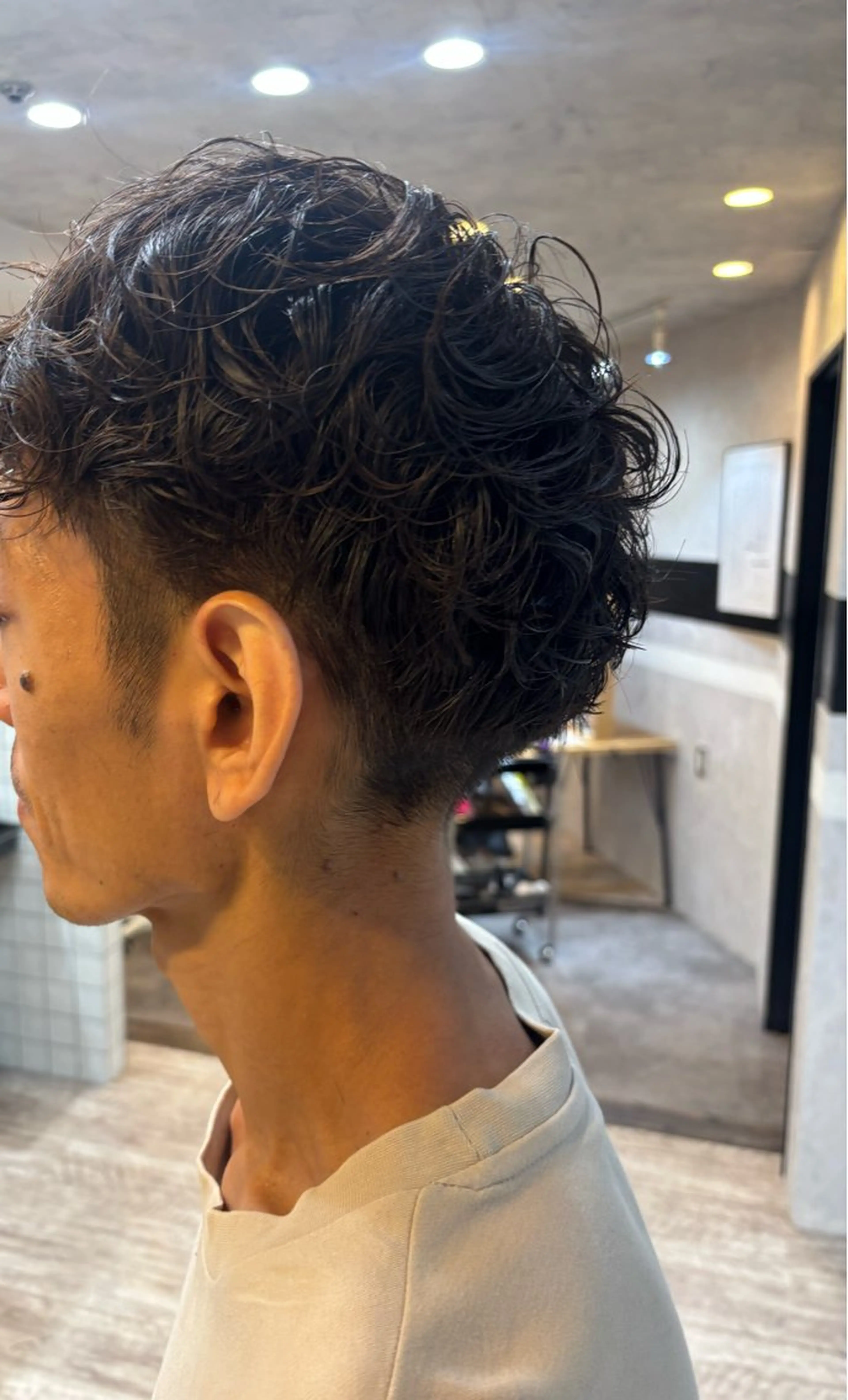 メンズ メンズパーマ カット パーマ ヒグチ ハルナのヘアスタイル