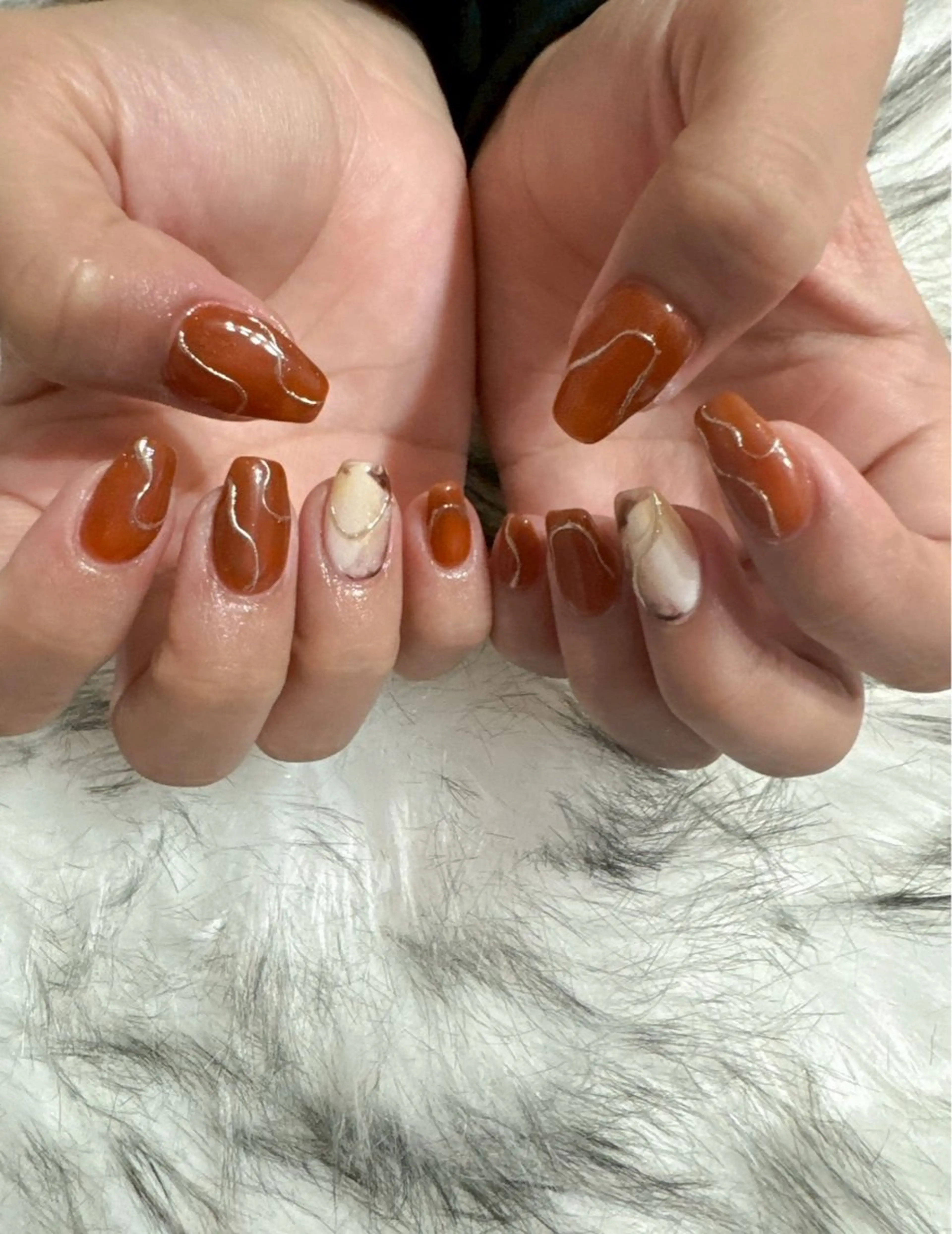 ネイル オーロラネイル ブルー フットネイル フレンチネイル ジェルネイル ハンドネイル kiki nail たまプラーザのネイルデザイン