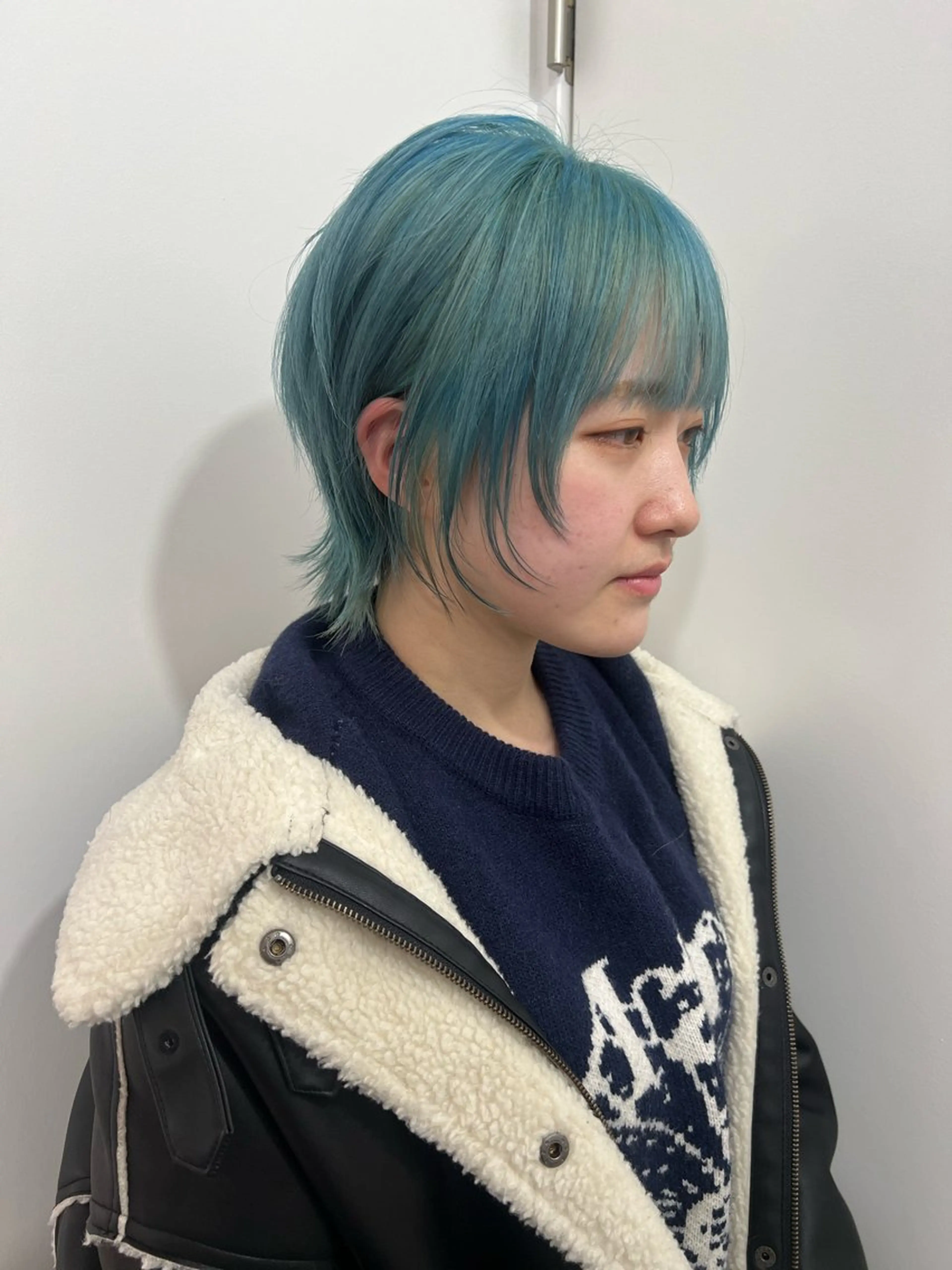 セミロング カット ヘアカラー 💥ウルフカット デザインあんな💥のヘアスタイル