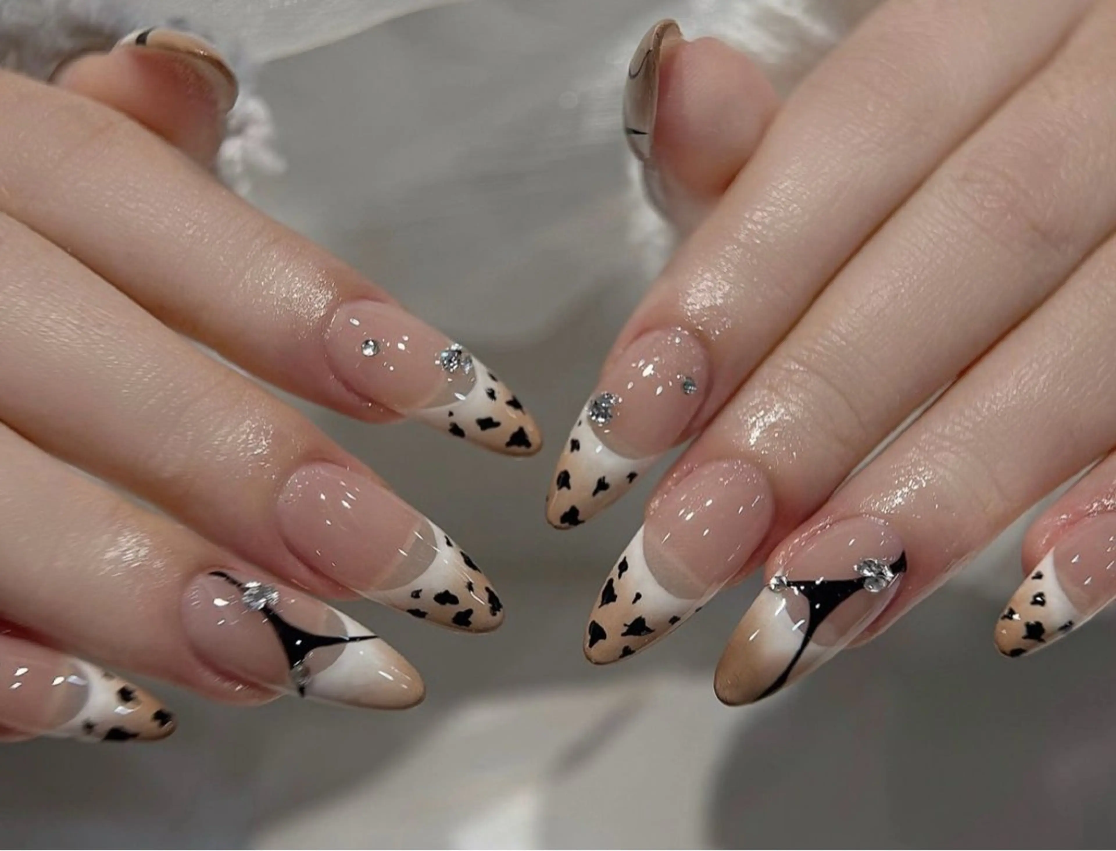 ネイル アートネイル フットネイル フレンチネイル ジェルネイル 韓国ネイル ハンドネイル フットネイル ハンドケア Kawaii Nail Salon所属・Kawaii-jp Tomisatoのネイルデザイン
