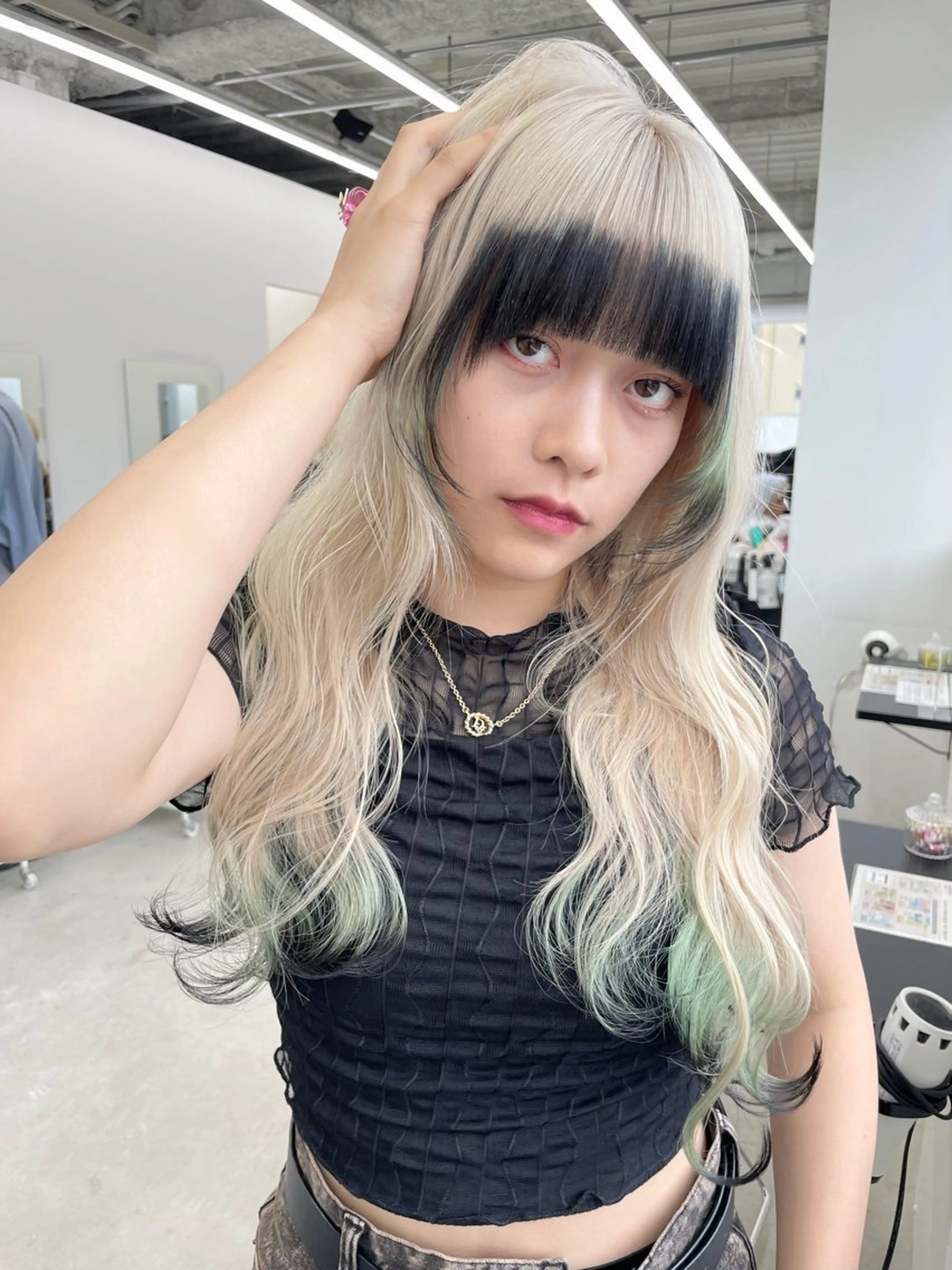 カラー デザインカラー ENGOL 名古屋栄所属・萩野下 かきのヘアスタイル