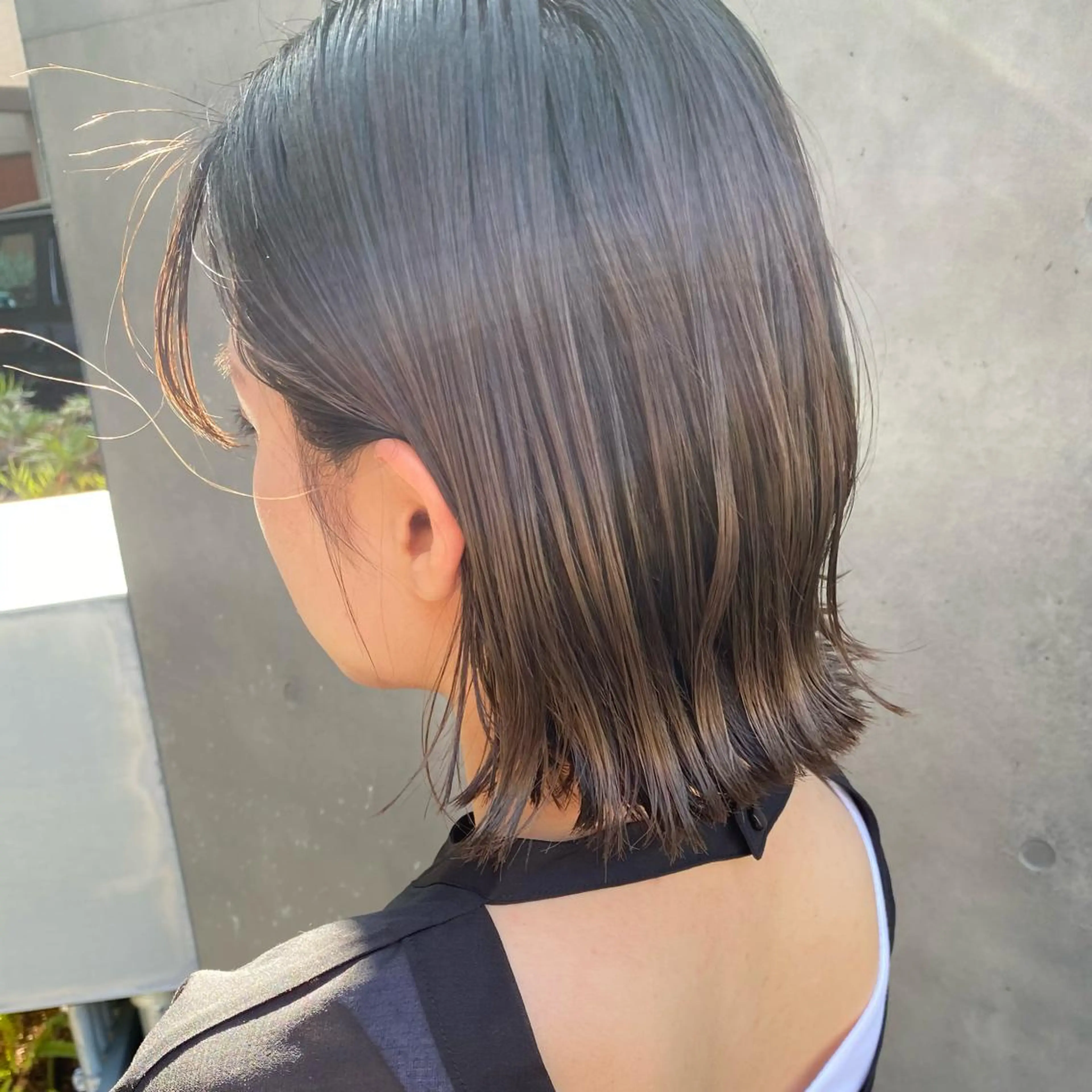 ショート カラー ブリーチ グレージュ ボブ ✨ハッシュカット✨ ユウキ✨のヘアスタイル