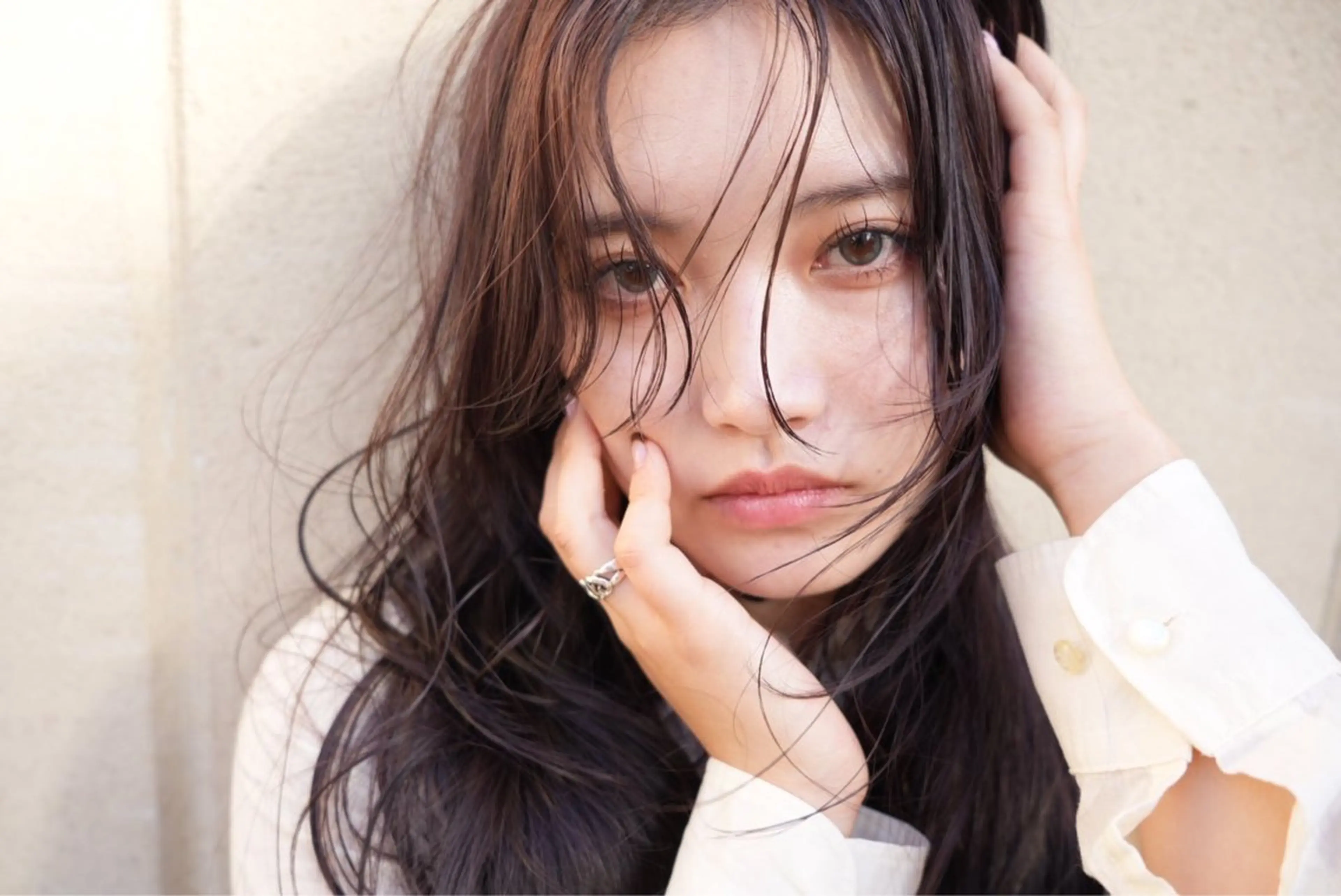 ロング 韓国/透明感 Veluaのヘアスタイル