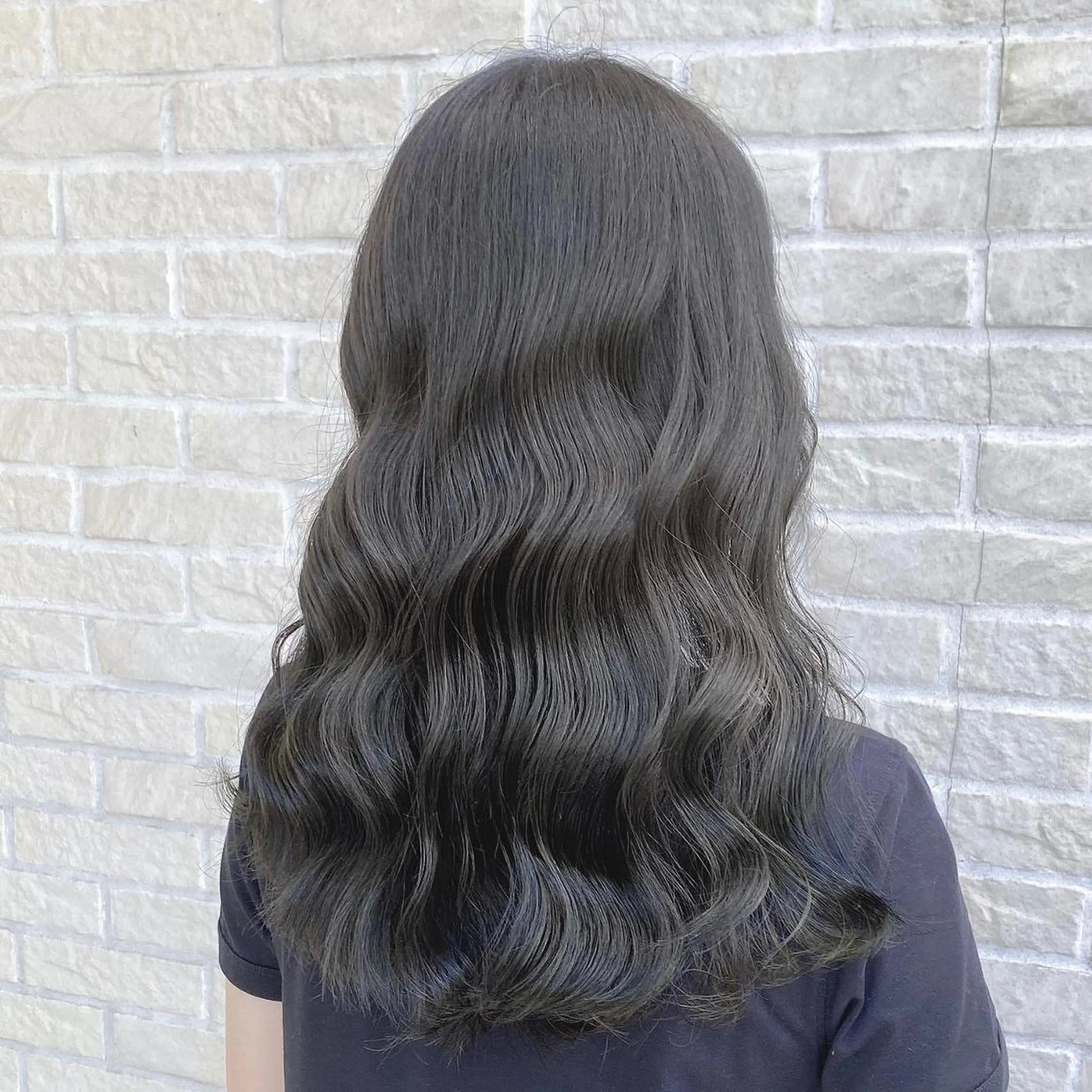 カラー ベージュカラー ブリーチ ボルドーカラー ブラウンカラー グレージュ 艶髪レイヤー屋さん 大澤竜馬のヘアスタイル