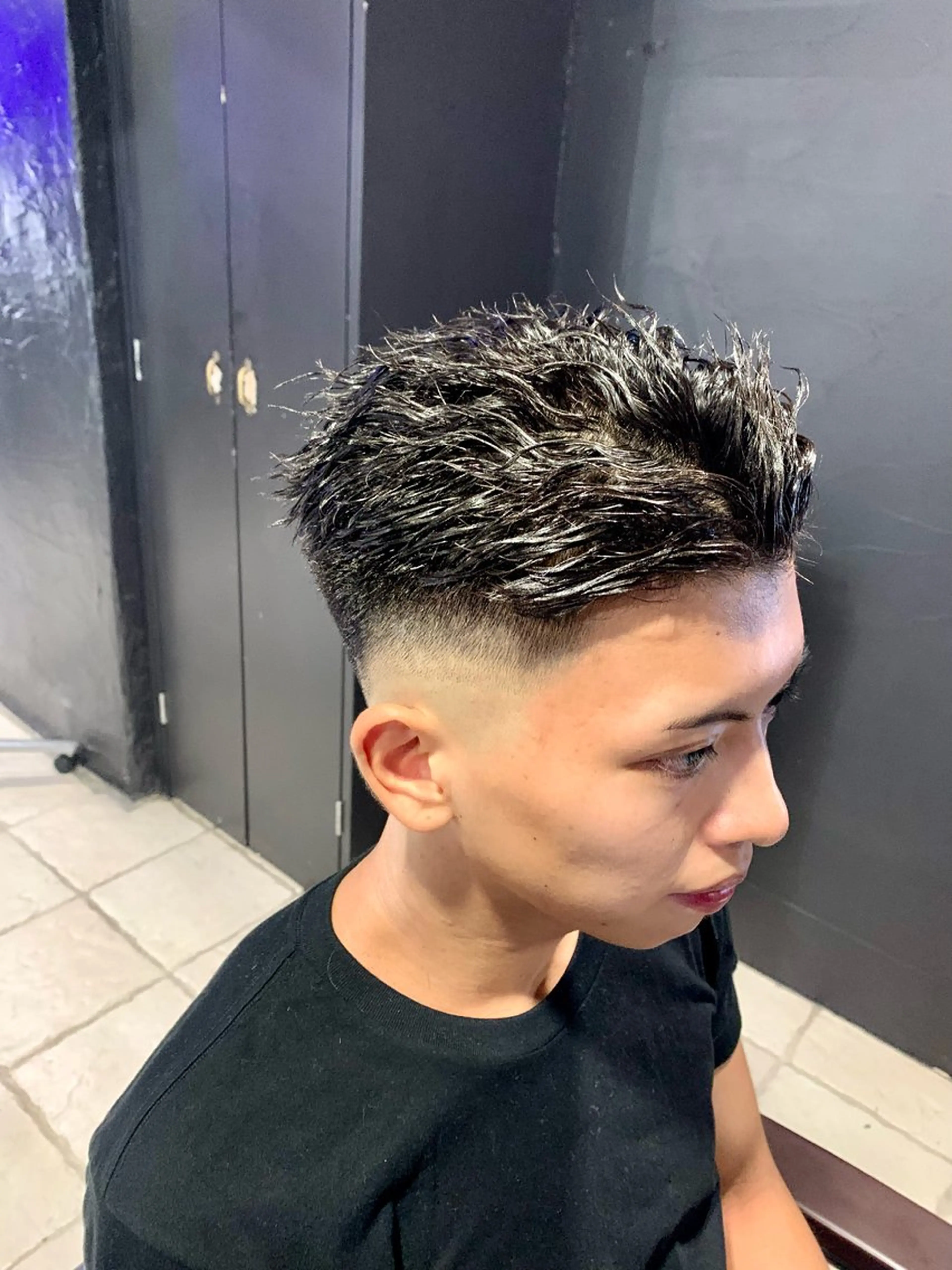 ショート メンズ メンズパーマ メンズツイストパーマ ツイストパーマ カット パーマ トリートメント ヘアセット メンズパーマ/難波/ 心斎橋　室園亮佑のヘアスタイル