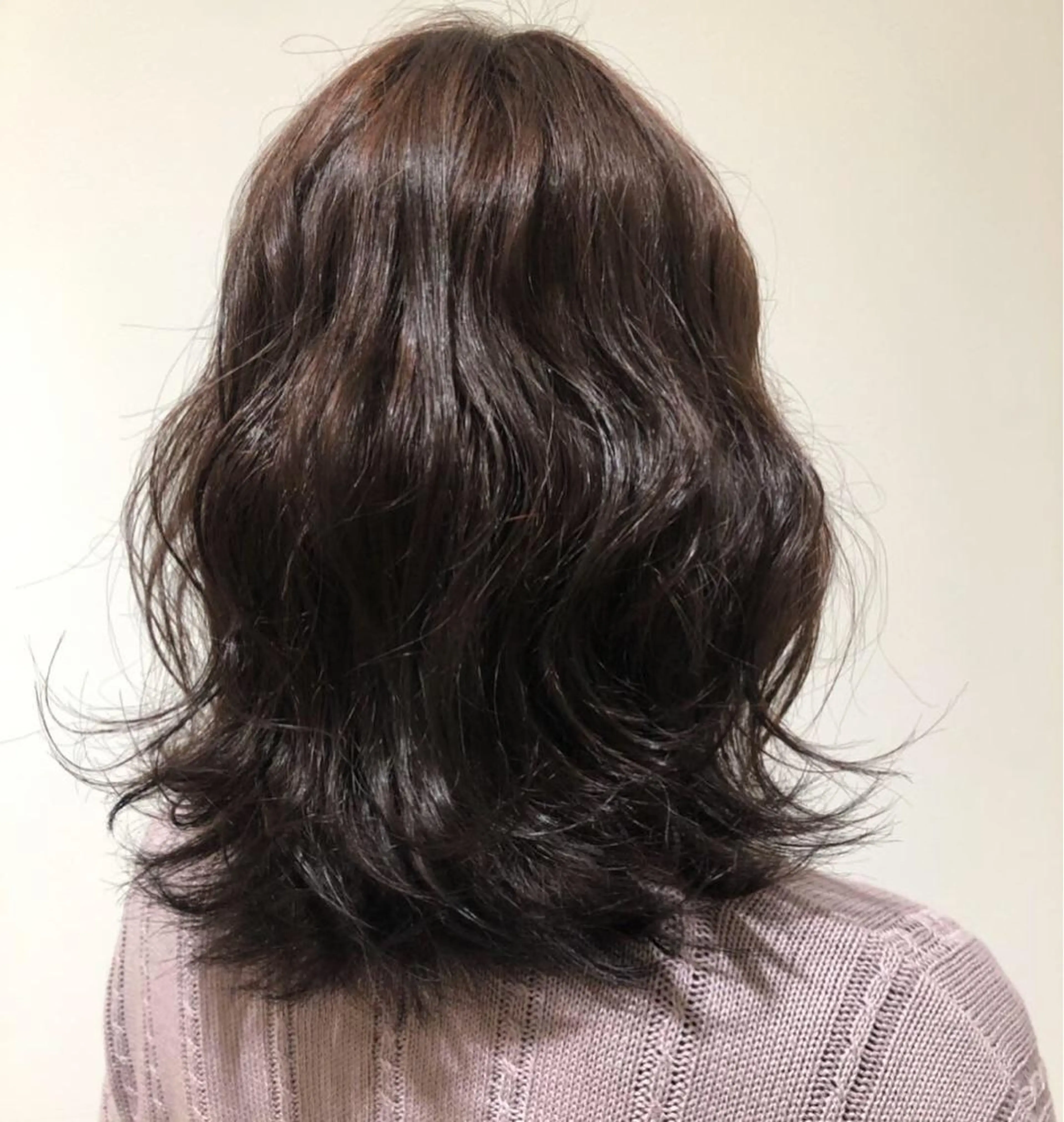 ミディアム 川越 輝梨奈のヘアスタイル