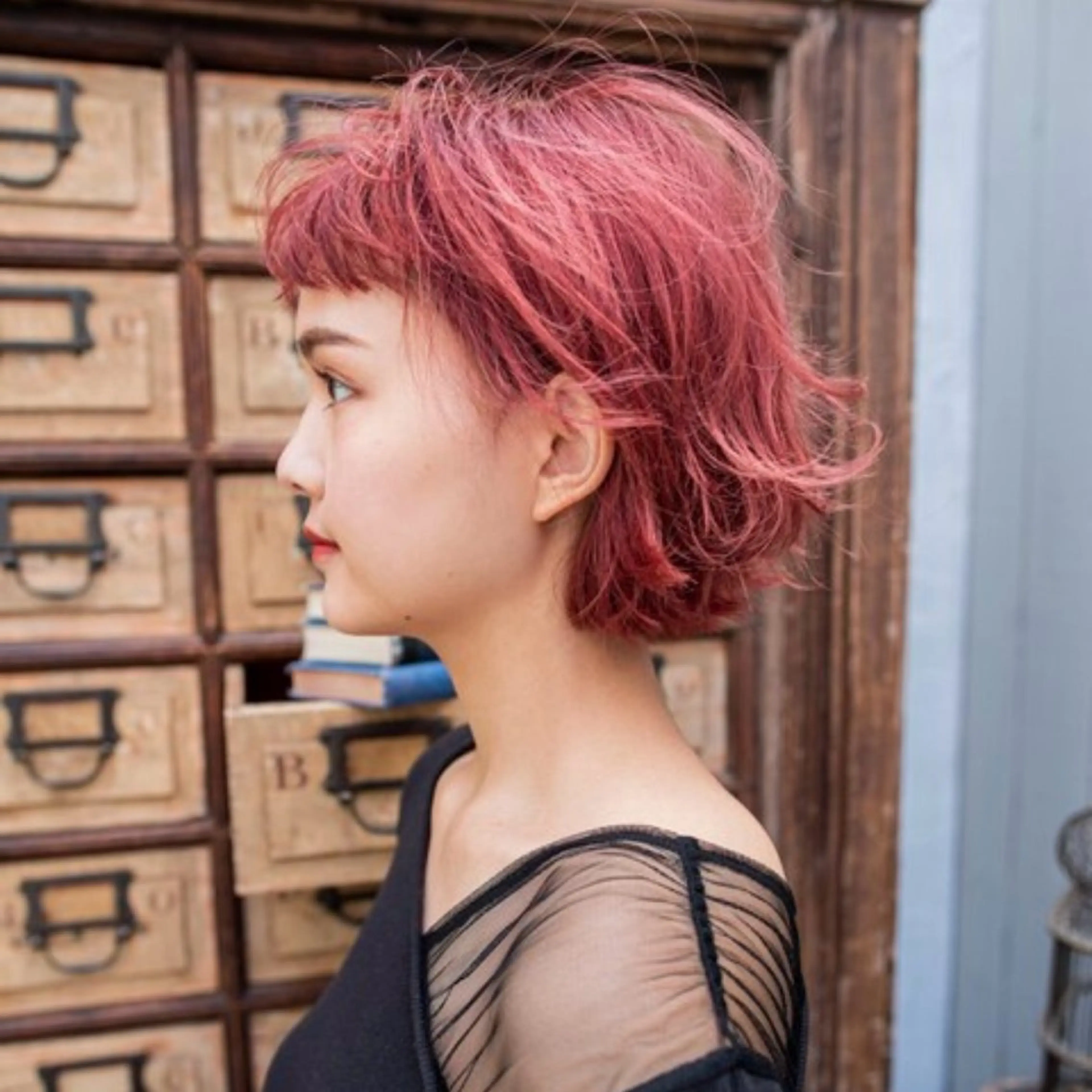 ミディアム カラー 似合わせショート/ ハイライト/我如古のヘアスタイル