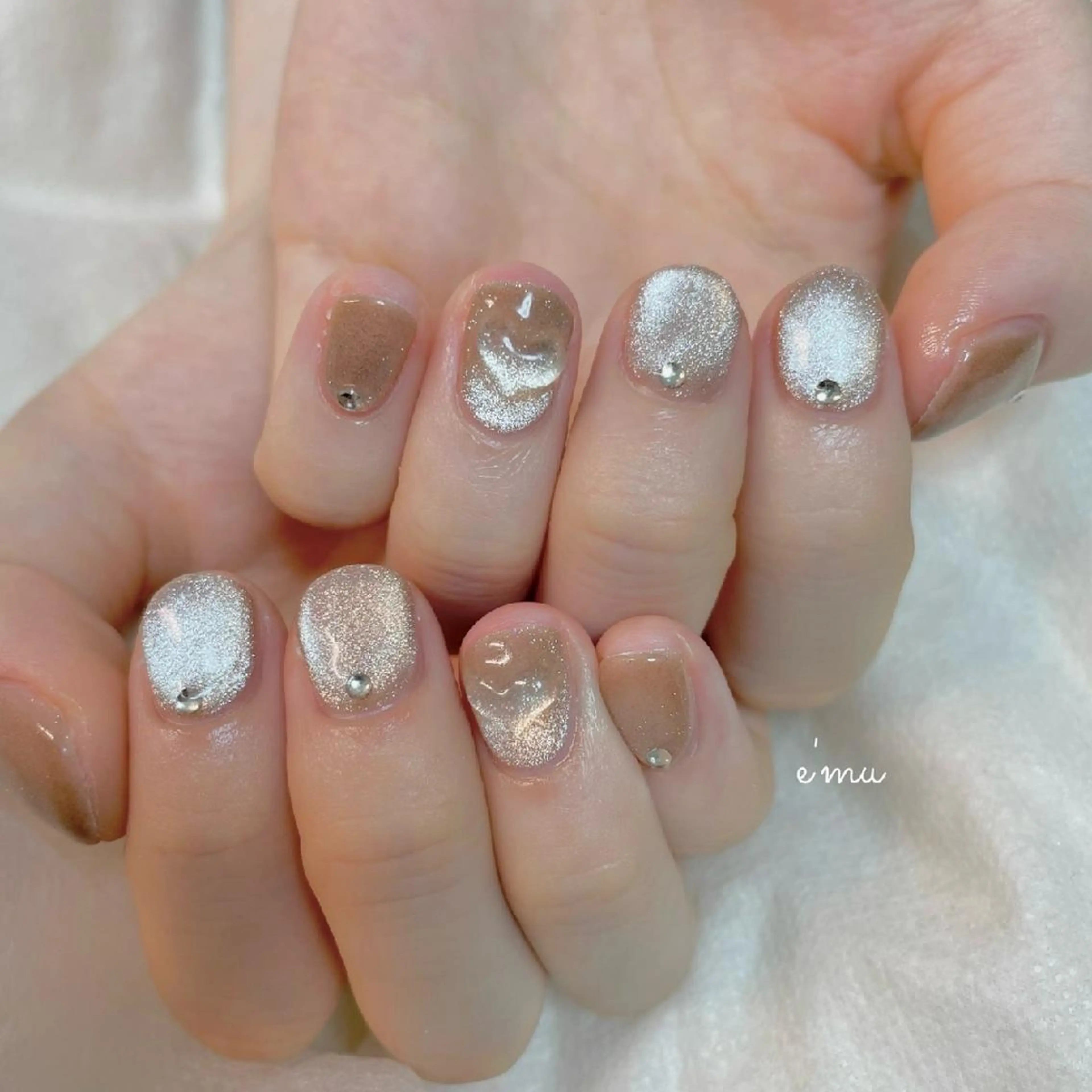 ネイル ハート マグネットネイル ワンカラーネイル ハンドネイル nail salon e'mu💐のネイルデザイン