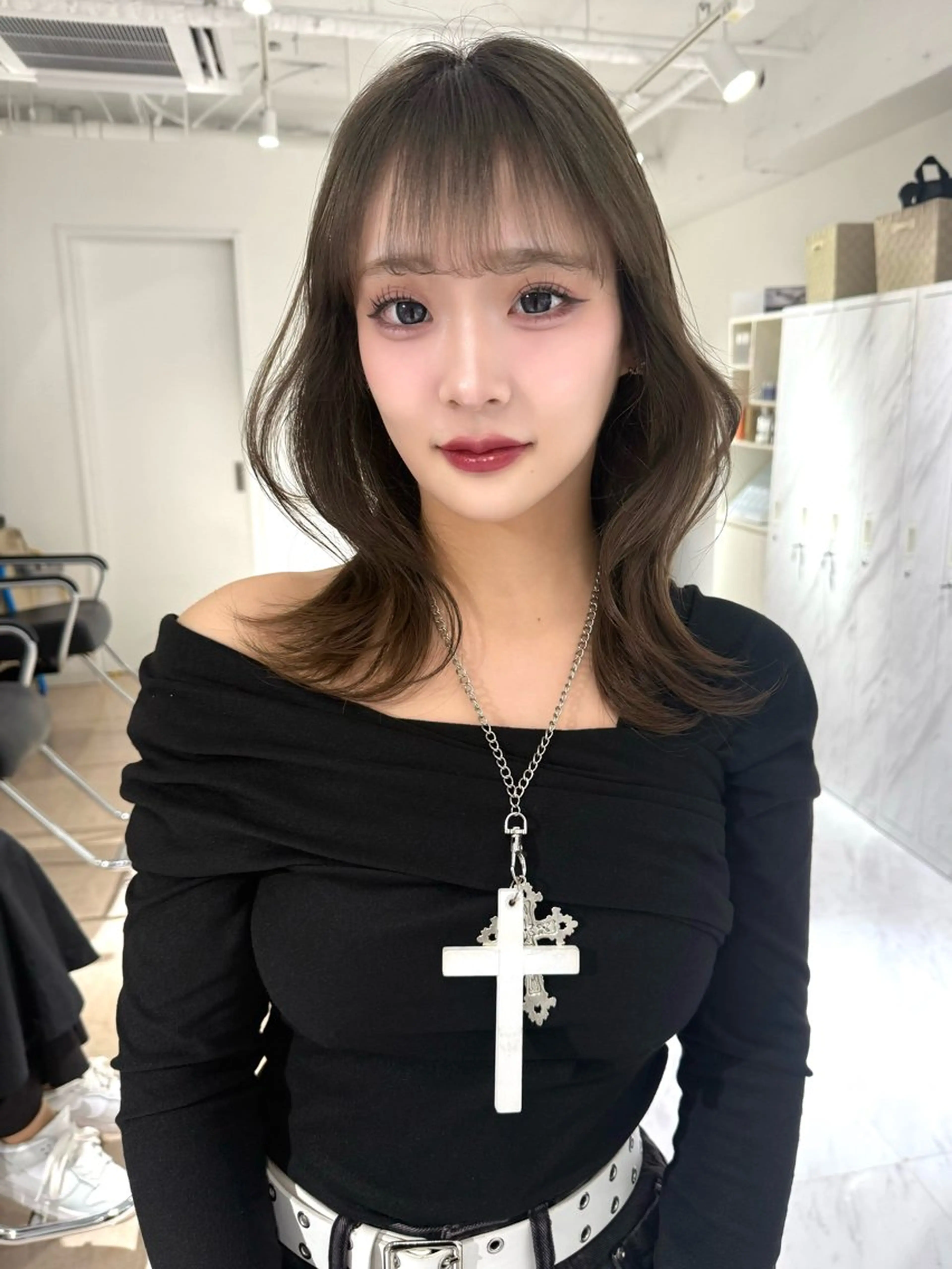 ミディアム ミディアムレイヤー くびれヘア 伸ばしかけ レイヤーカット レイヤーカット🫧 🎀Tomoka🎀のヘアスタイル