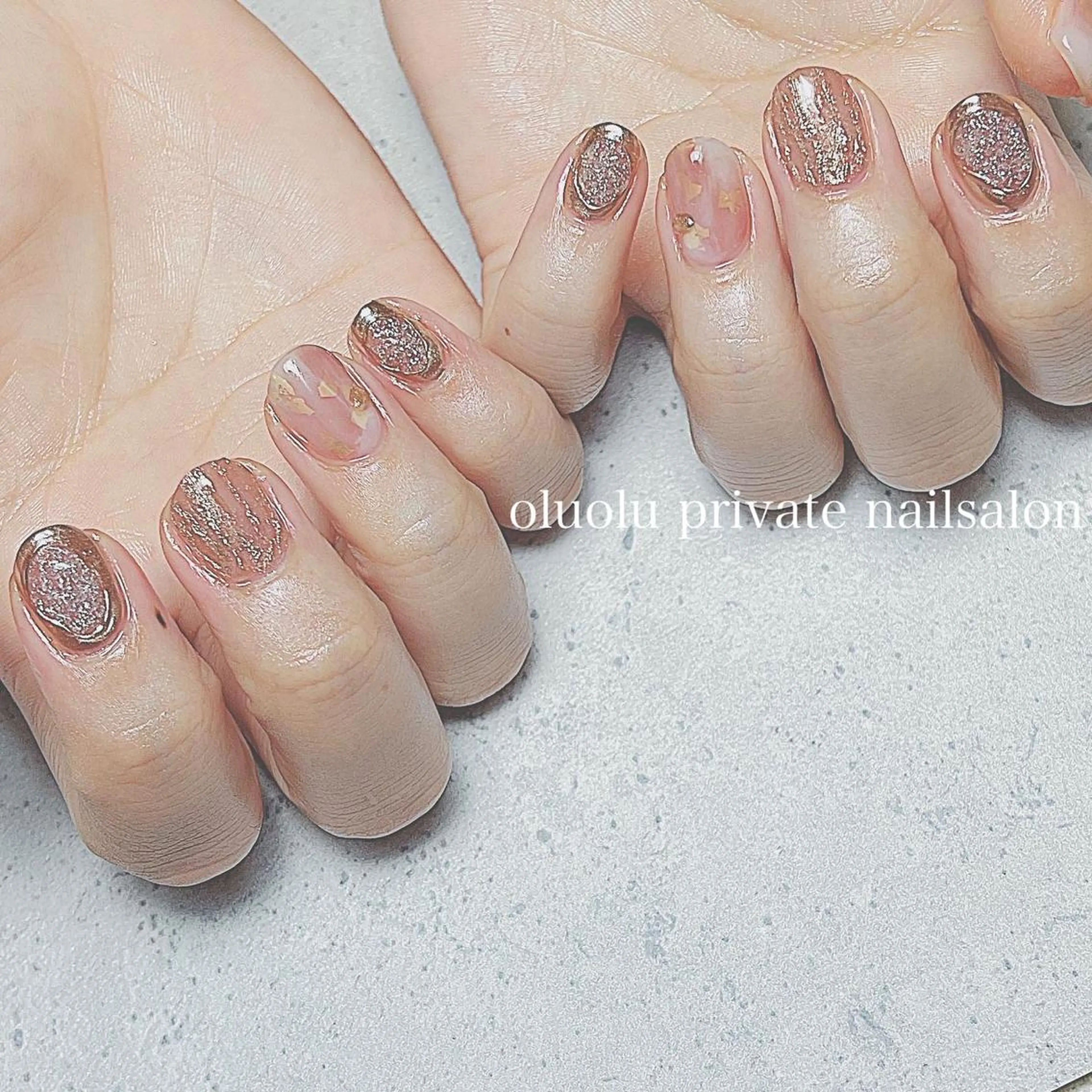 ネイル アートネイル ロングネイル ミラーネイル ニュアンスネイル ショートネイル ハンドネイル 大村 紬華のネイルデザイン