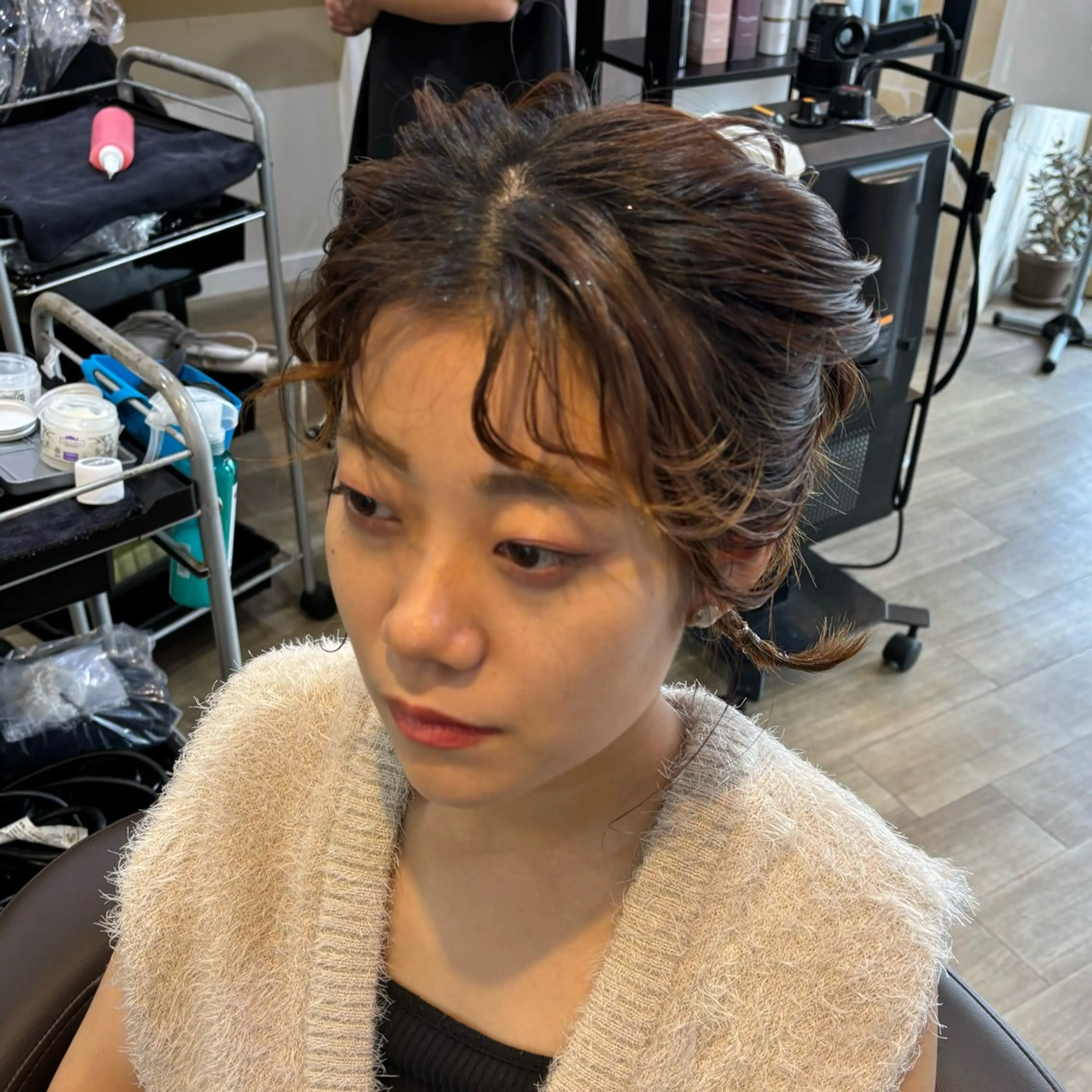 ミディアム ヘアセット 🖤🎀ハイトーン/ エク/夕月🎀🖤のヘアスタイル