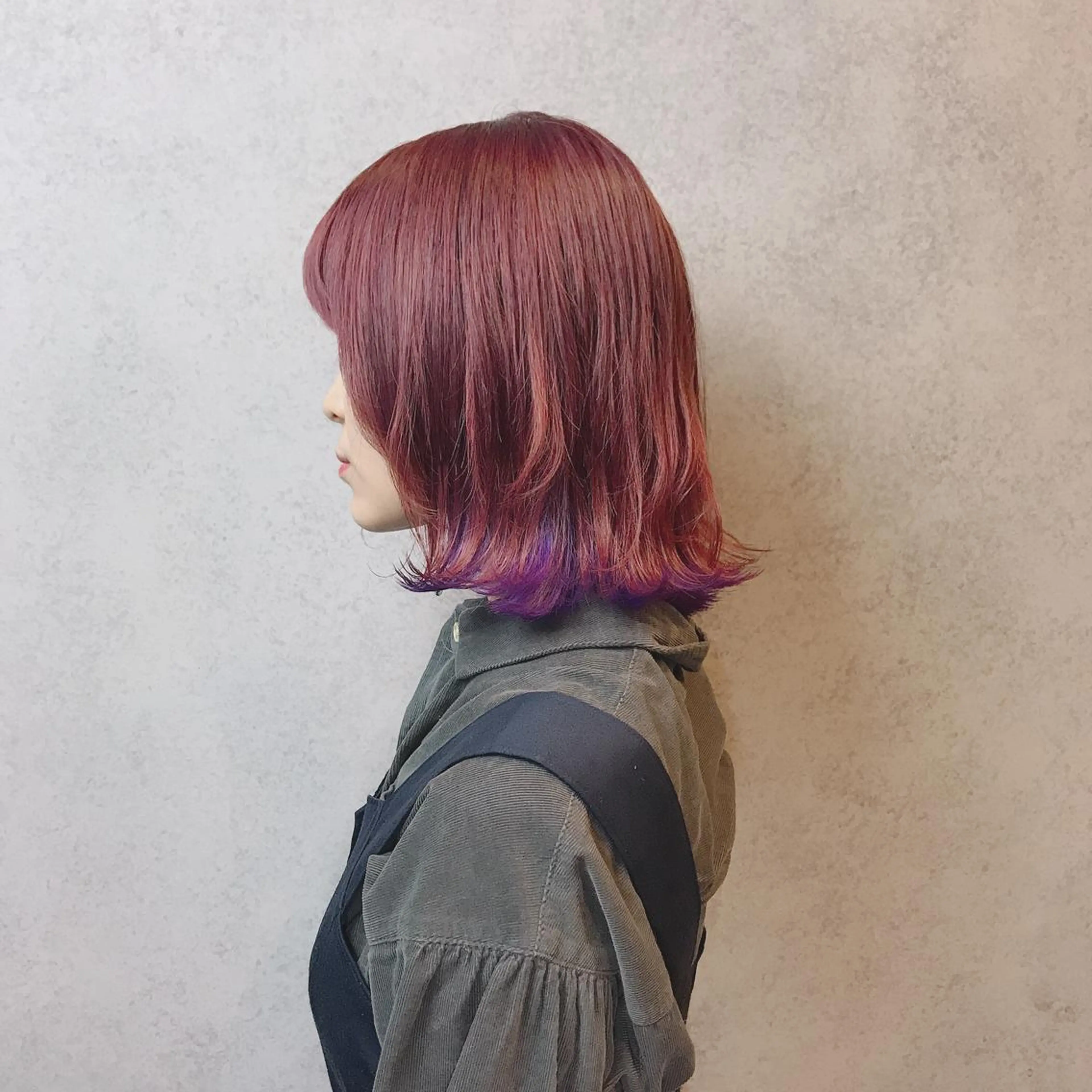 ミディアム カラー 丸山 晶平のヘアスタイル