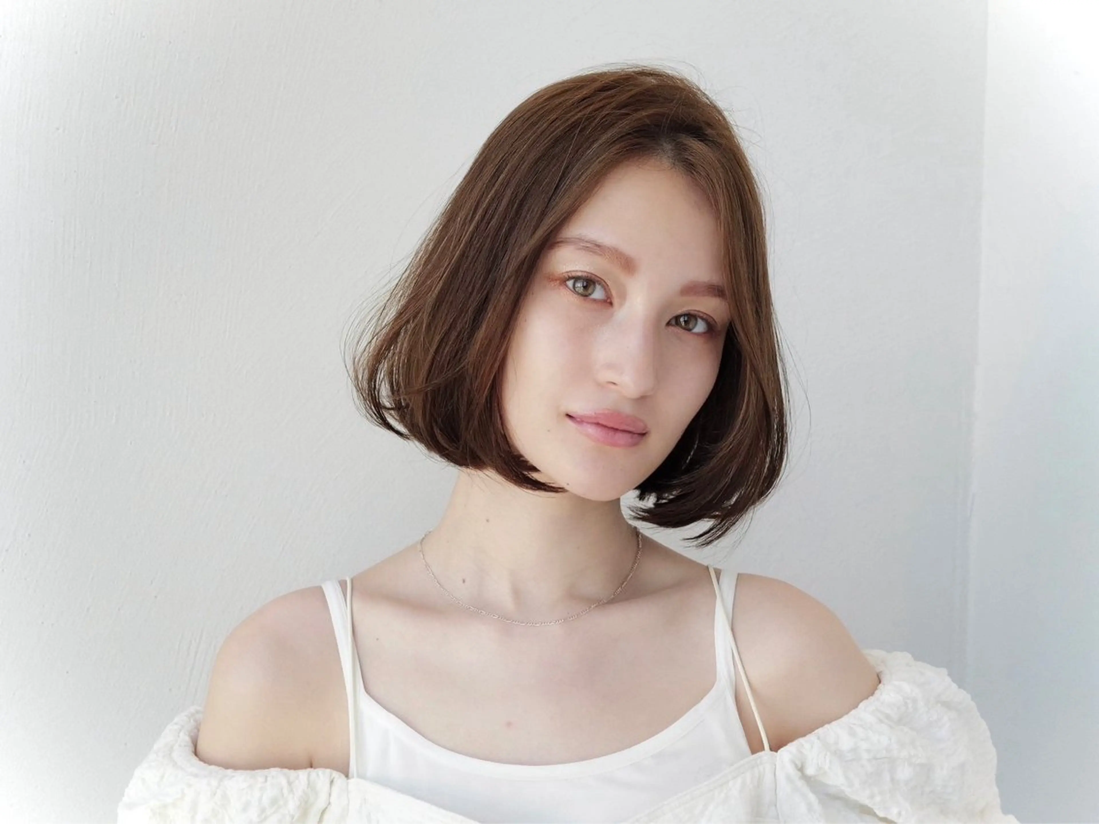 ミディアム カラー アッシュ アッシュブラウン ブラウンカラー ボブ ボブ/髪質改善/ レイヤーボブ/楓のヘアスタイル