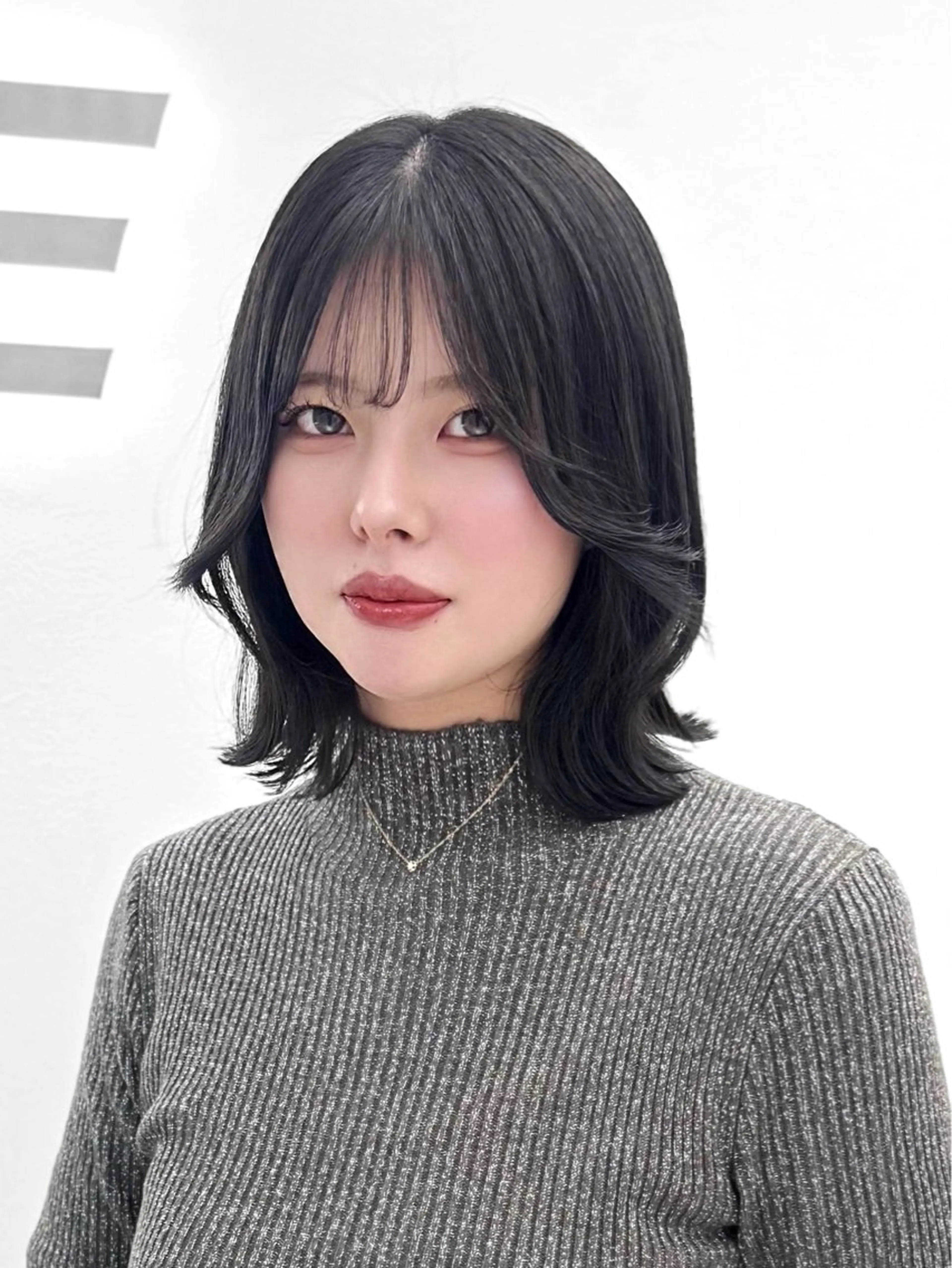 ミディアム カラー ヘアアレンジ カット ヘアカラー トリートメント ヘッドスパ ヘアセット 盛れる韓国ボブ🤍 縮毛矯正🤍ひかりのヘアスタイル