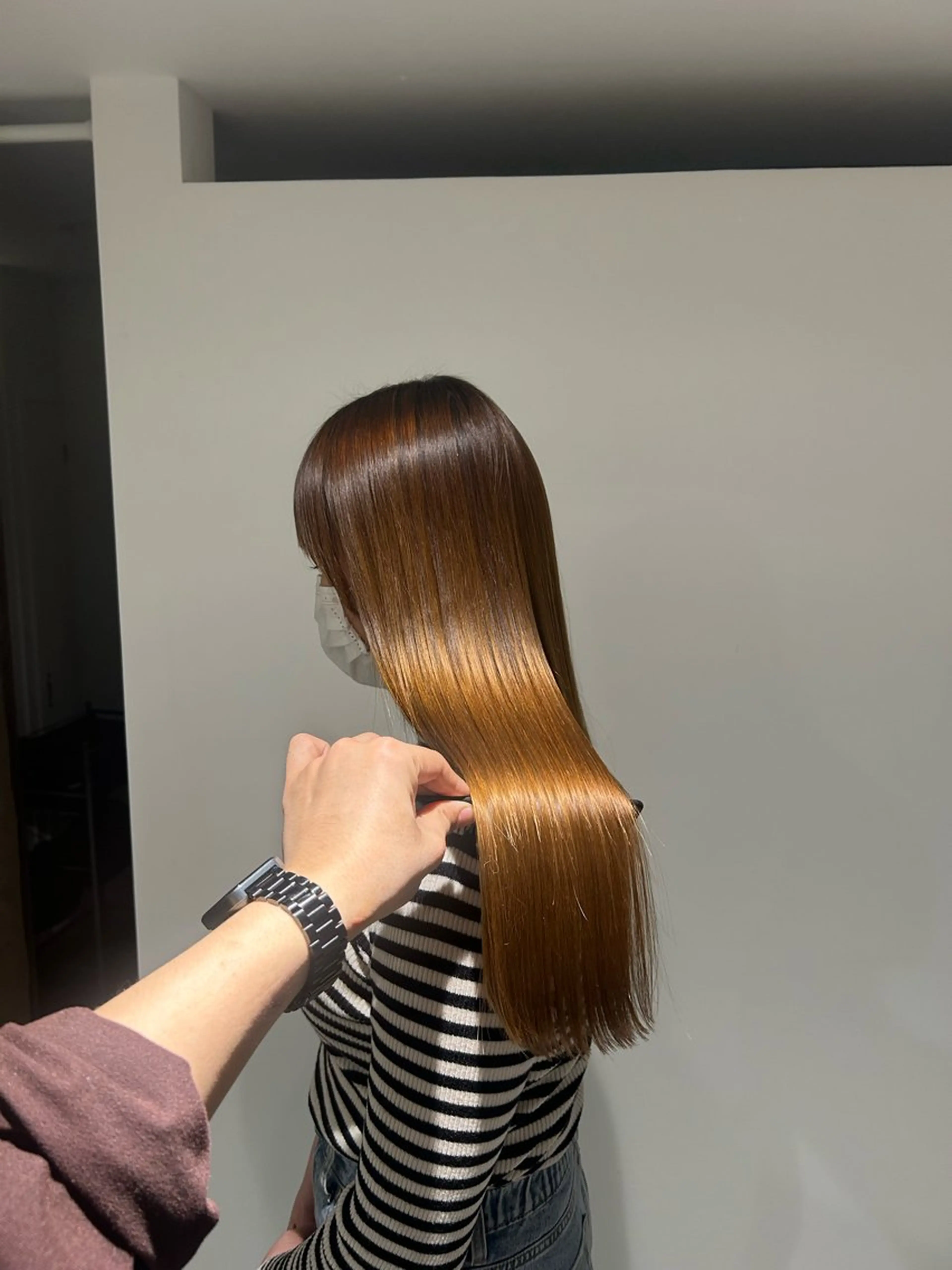 ロング 縮毛矯正 トリートメント タナカ レイヤのヘアスタイル