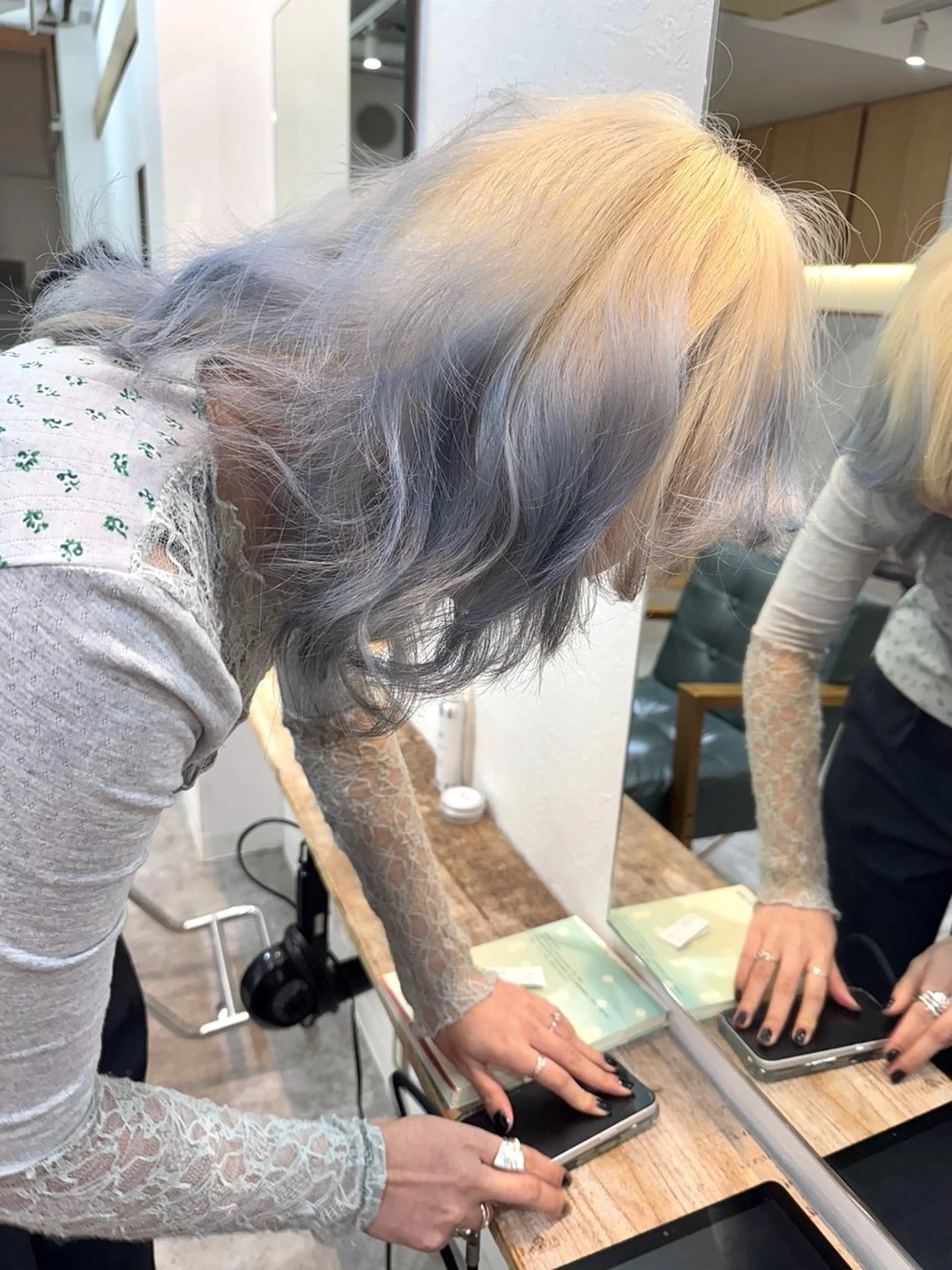 ミディアム カラー ヘアアレンジ カット ヘアカラー トリートメント 丸山渉/パーマ エフェクトブリーチのヘアスタイル