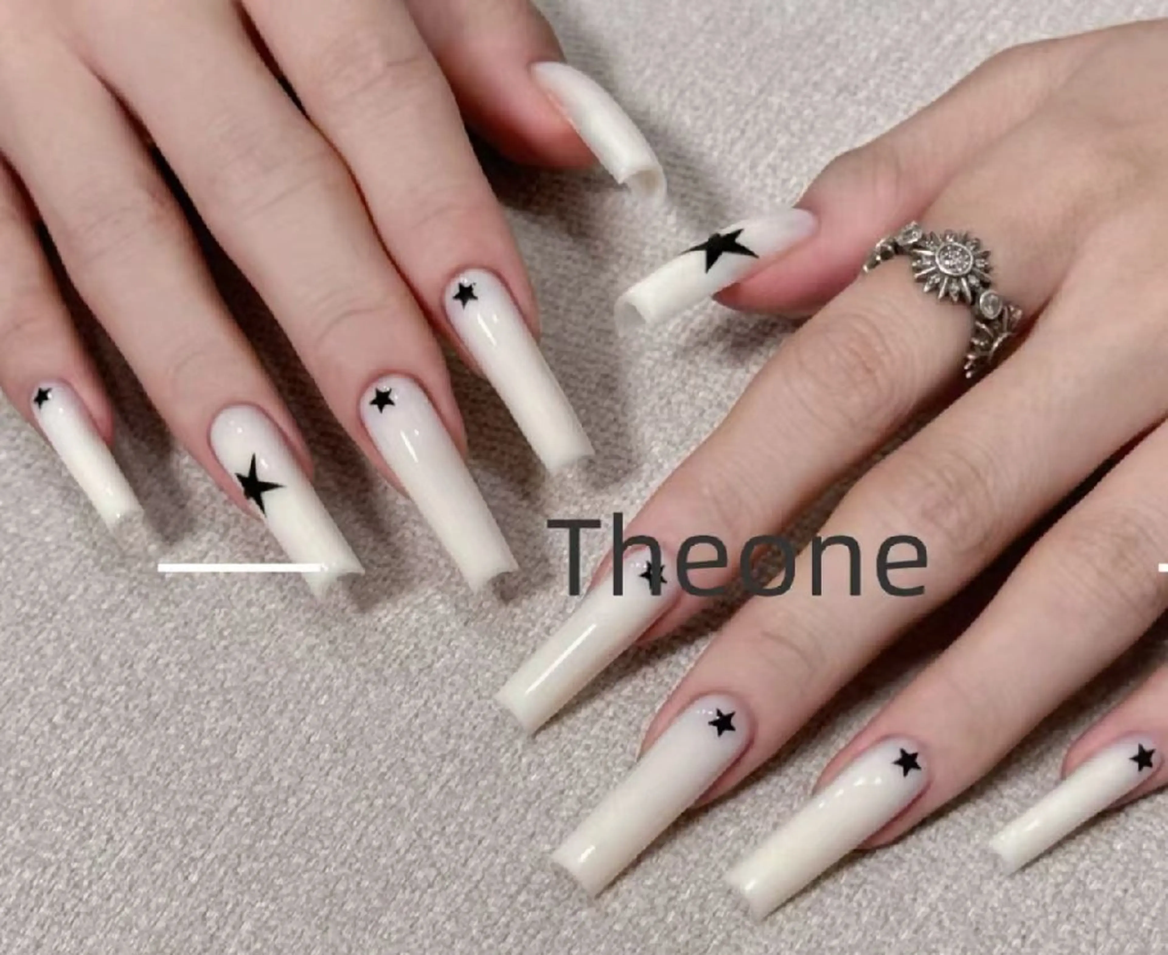 ネイル ハンドネイル Theone栄店 松田のネイルデザイン