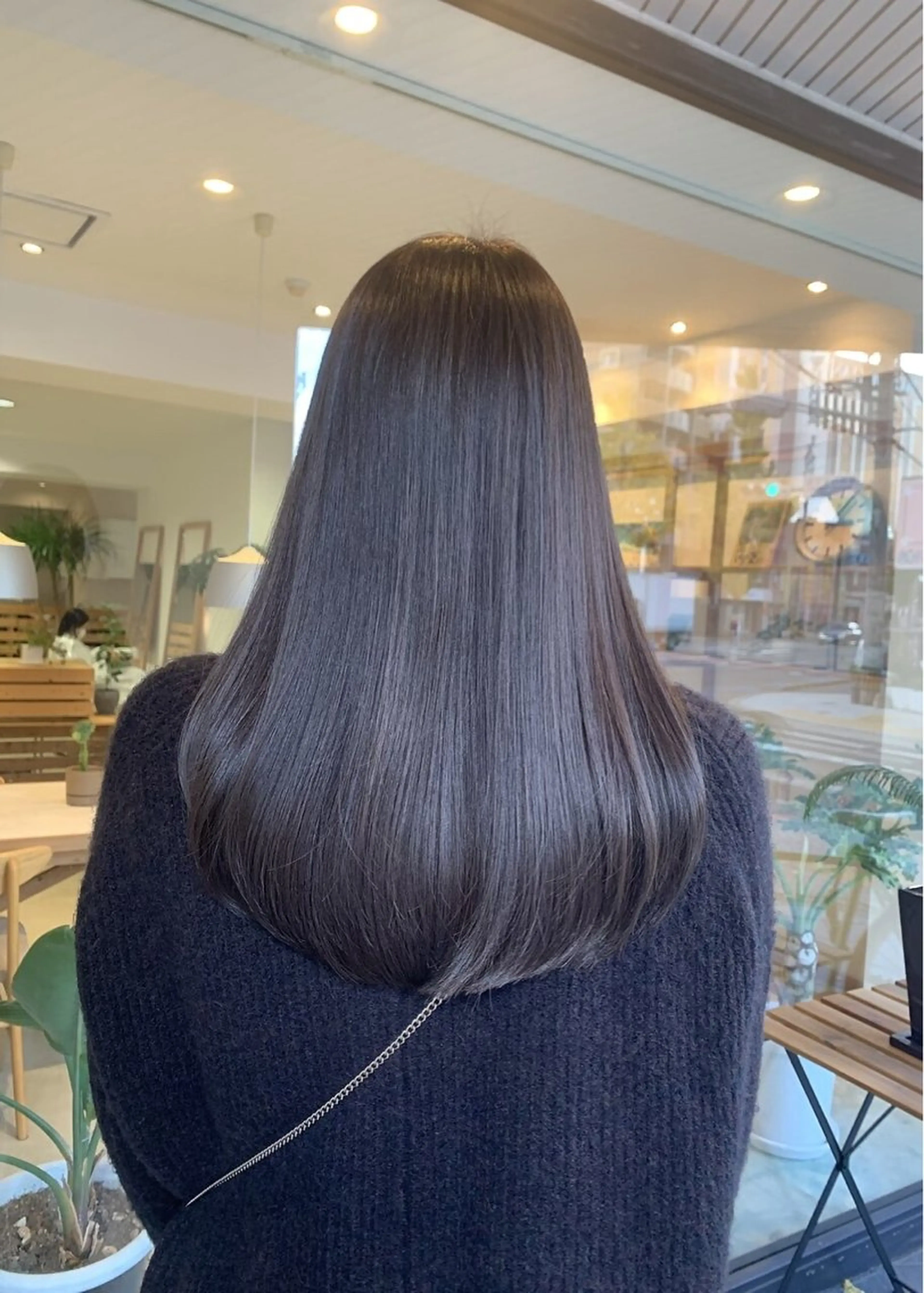 ロング カット ヘアカラー 縮毛矯正 トリートメント hoNua. 栄/透明感カラーのヘアスタイル