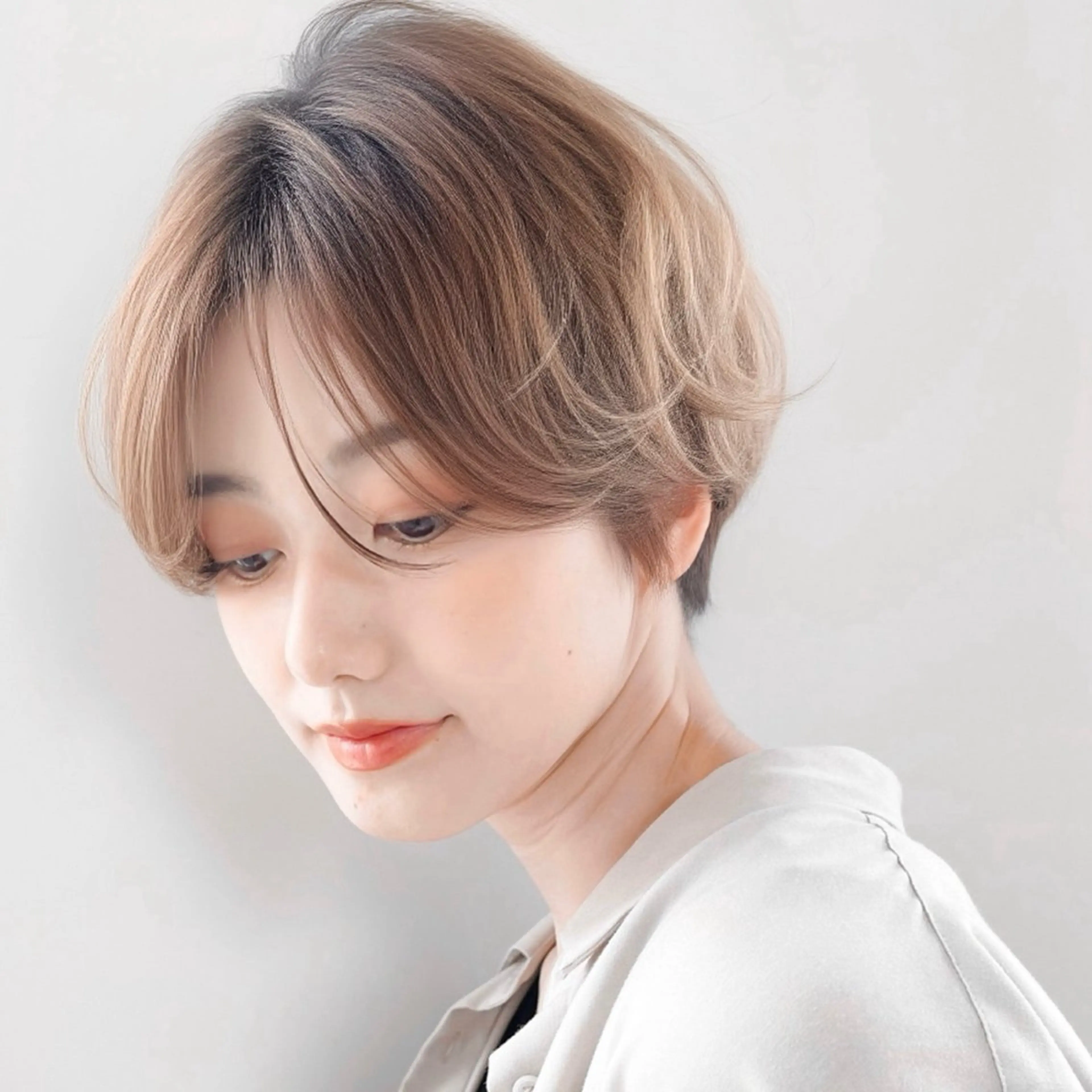 ショート カット ヘアカラー トリートメント ハイトーンショート 錦糸町AKIRA店長のヘアスタイル