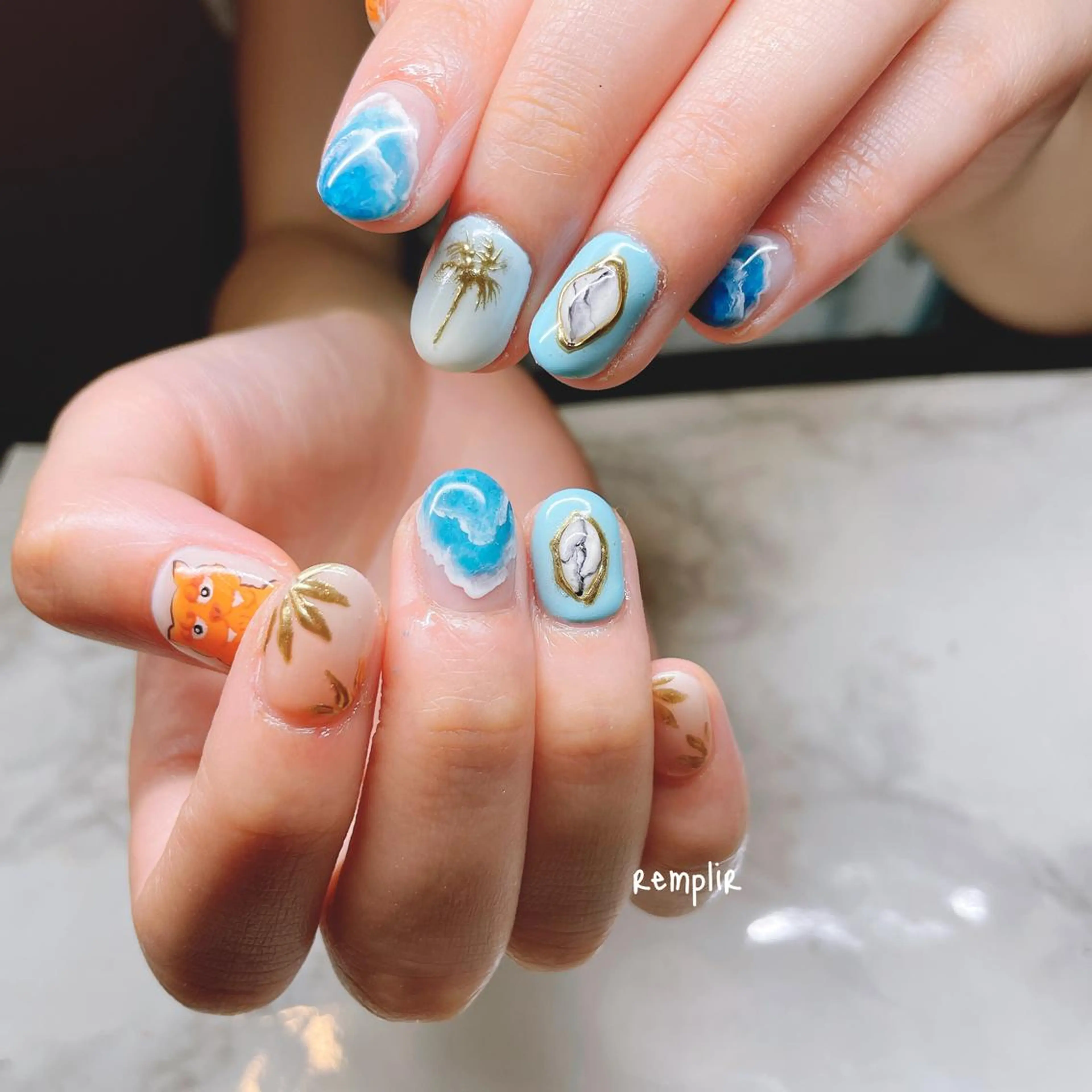 ネイル マグネットネイル ビー玉ネイル ニュアンスネイル 夏ネイル ハンドネイル RANUN nailのネイルデザイン