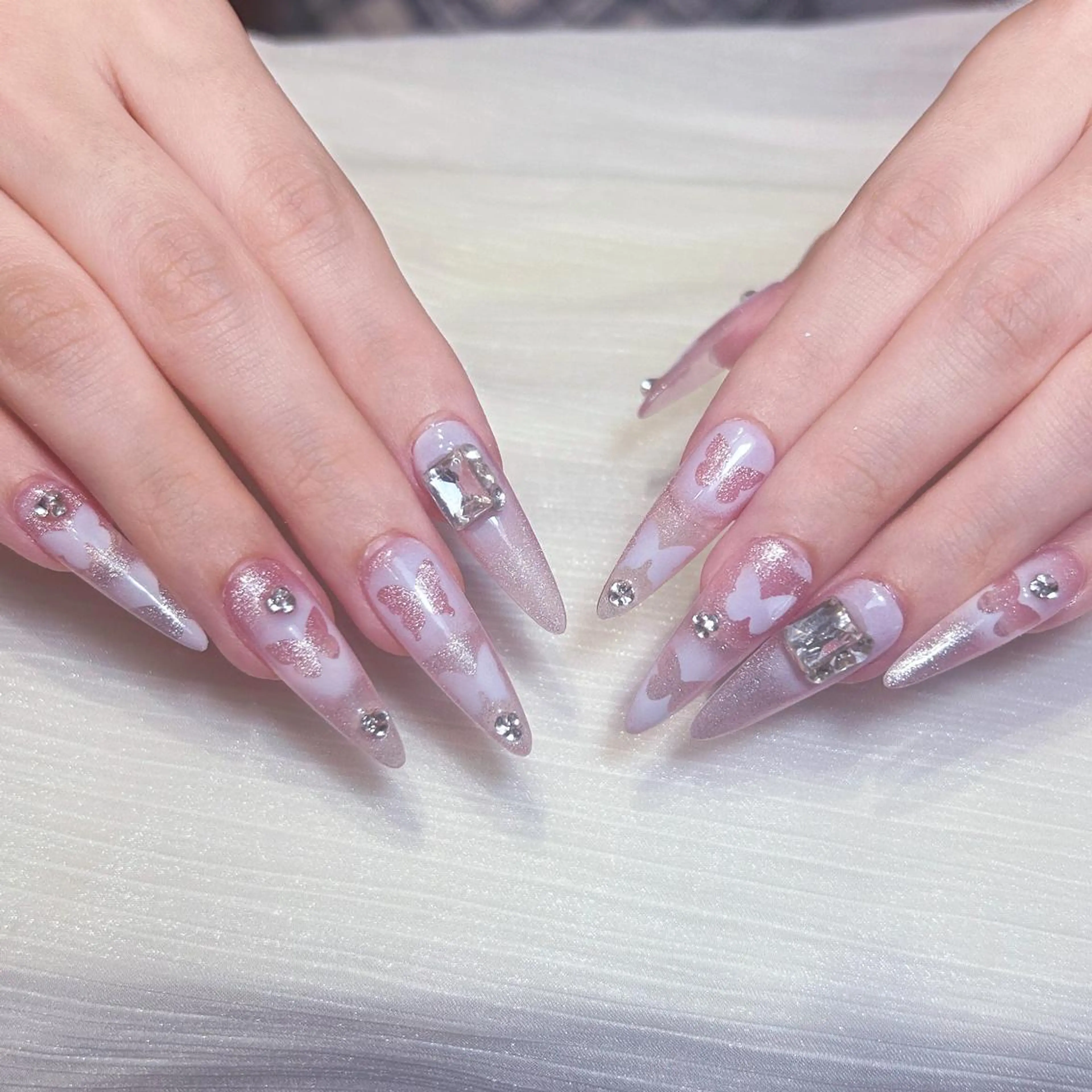 ネイル ハンドネイル DIAMOND Nail🥇のネイルデザイン