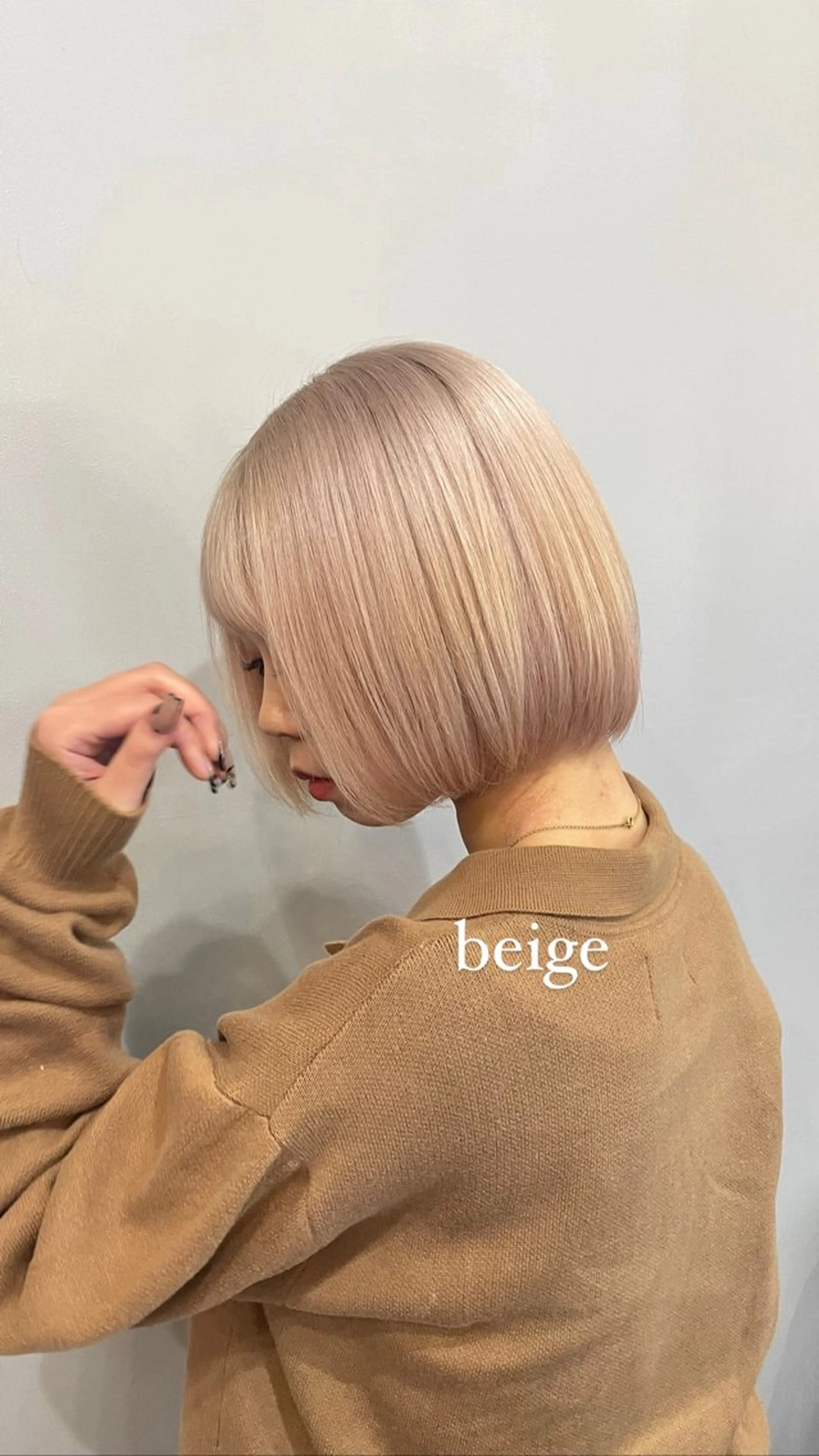 ミディアム カラー ヘアアレンジ メンズ ベージュカラー ヘアカラー トリートメント ヘアセット 💐大人可愛く Kroda💐のヘアスタイル