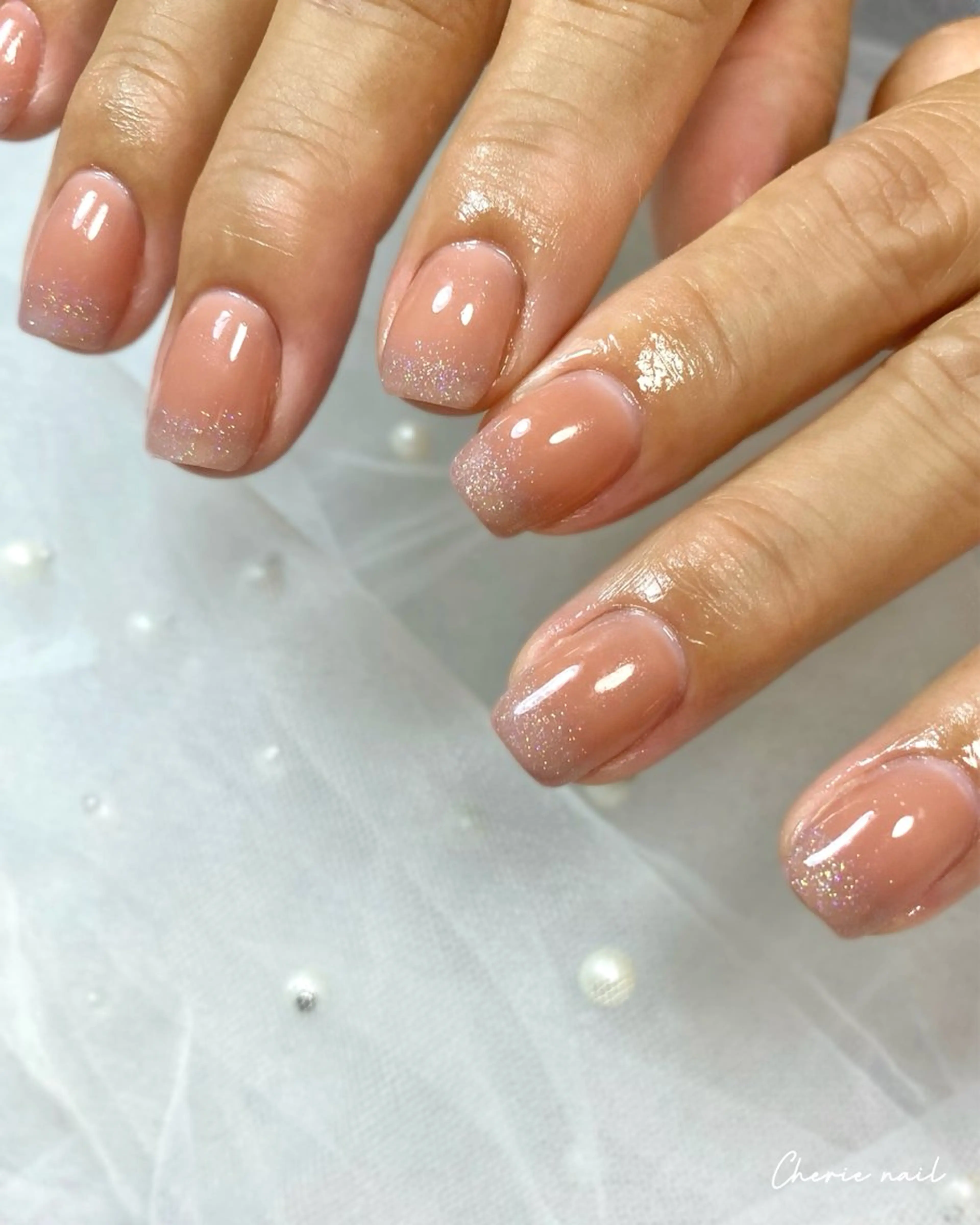 ネイル フラッシュネイル ジェルネイル グラデーション オフィスネイル ピンク ハンドネイル Cherienail yunaのネイルデザイン