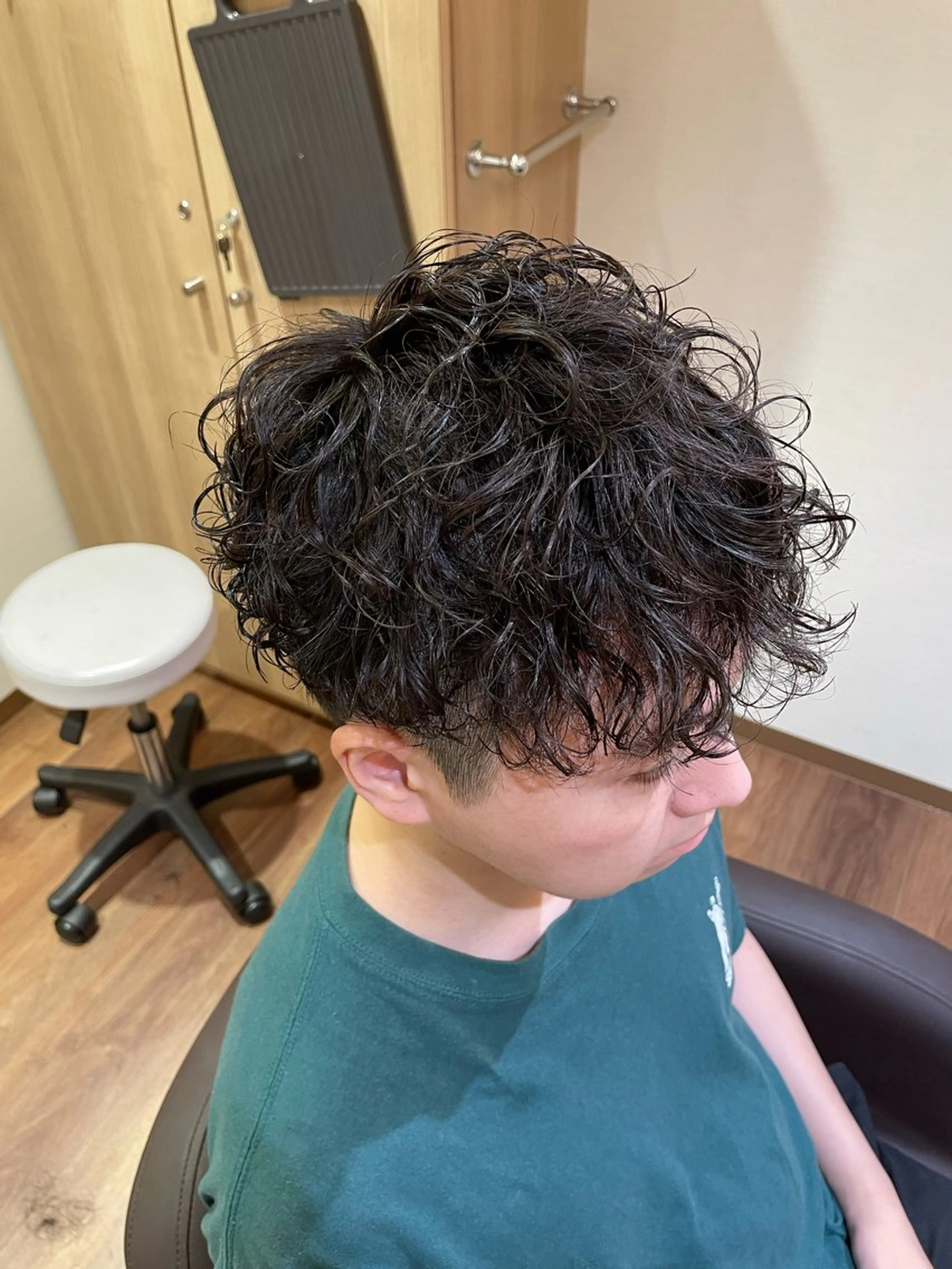 ミディアム パーマ メンズ 中嶋 ナカジマのヘアスタイル