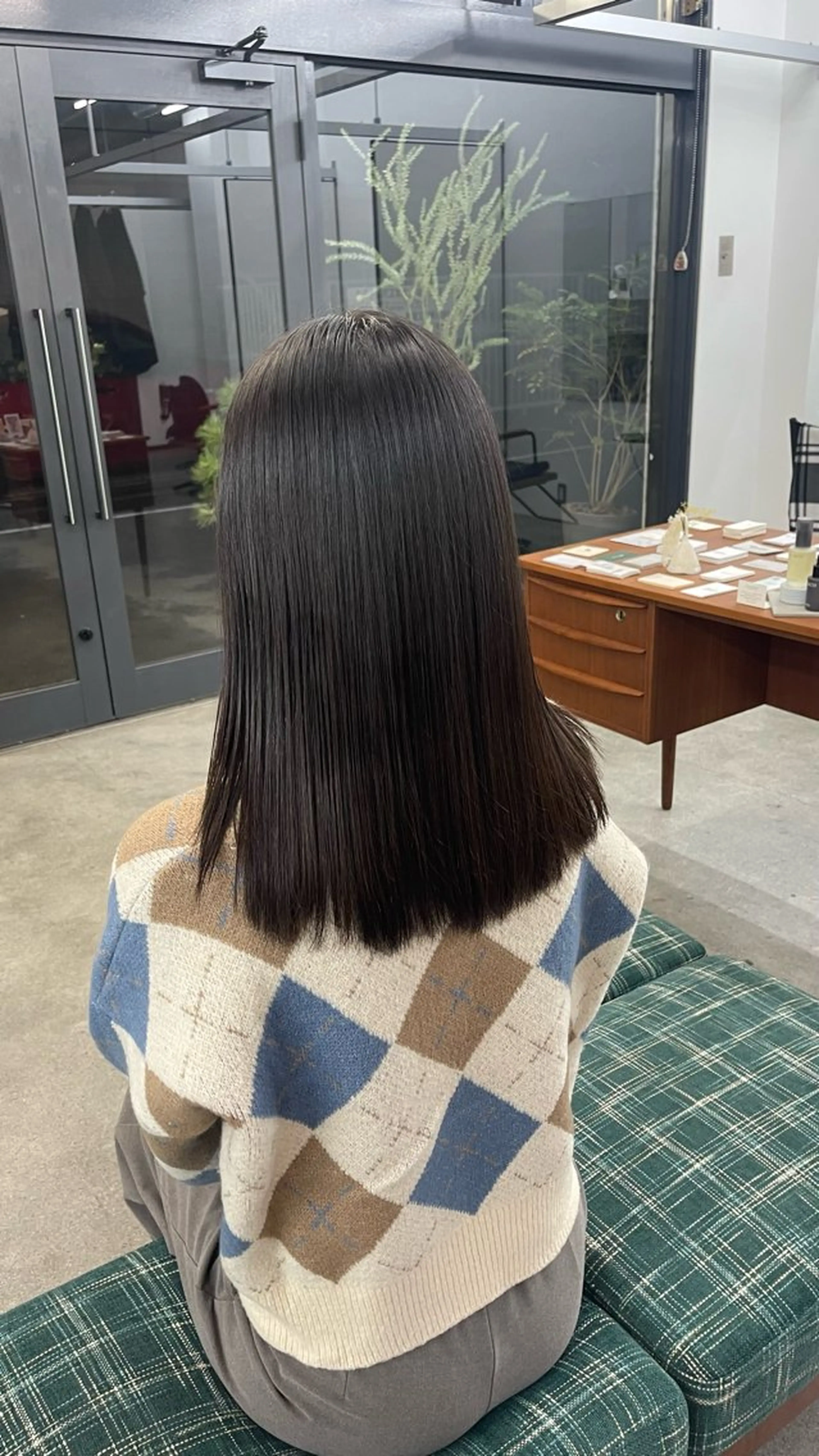 セミロング パーマ イージーパーマ募集 平口はのんのヘアスタイル